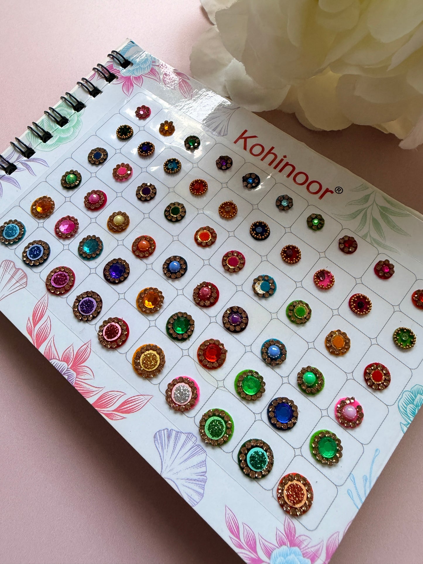 Assorted Round Antique Stone 5 Page 300 Bindi Booklet (ST1120)