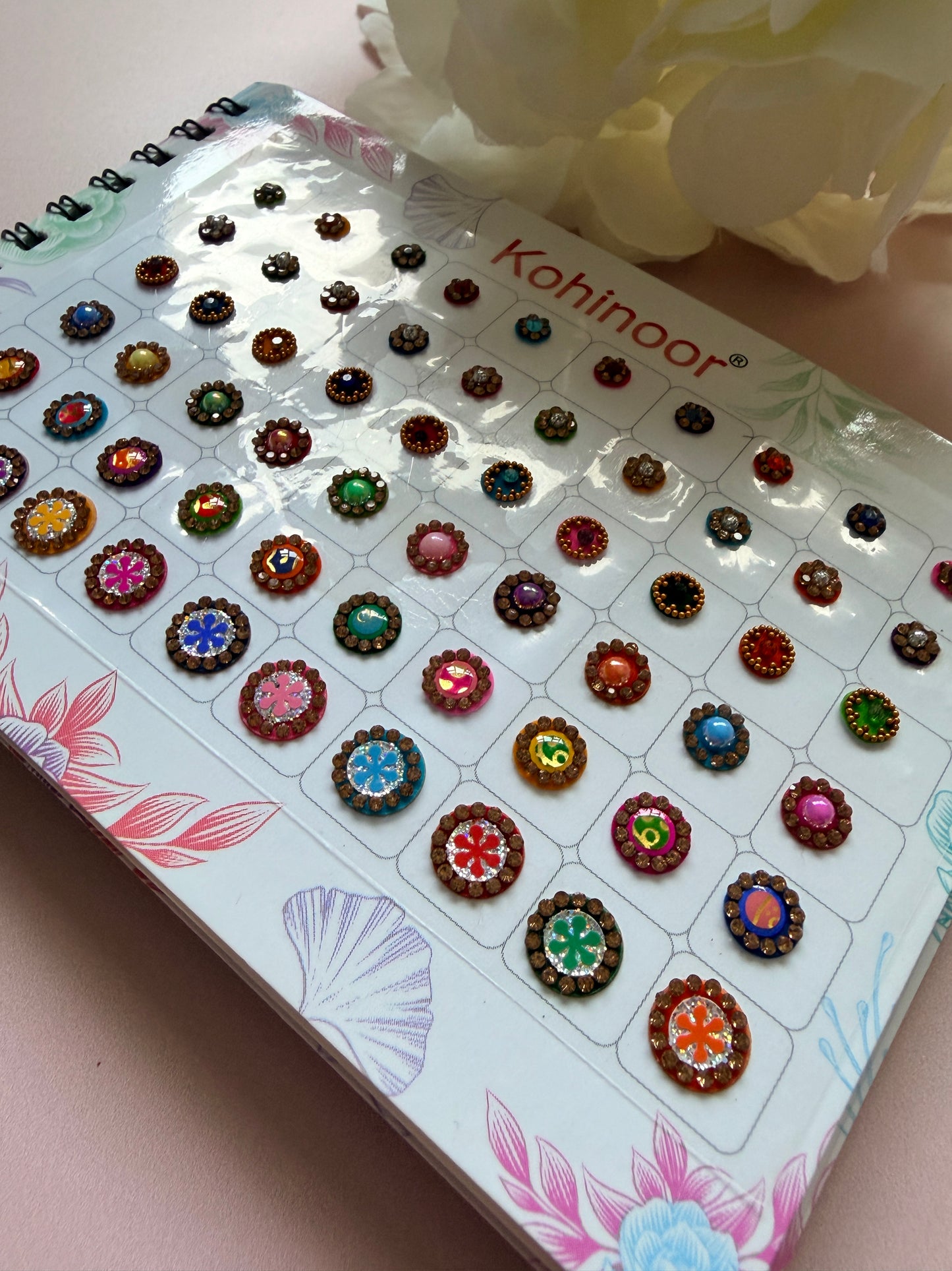 Assorted Round Antique Stone 5 Page 300 Bindi Booklet (ST1120)