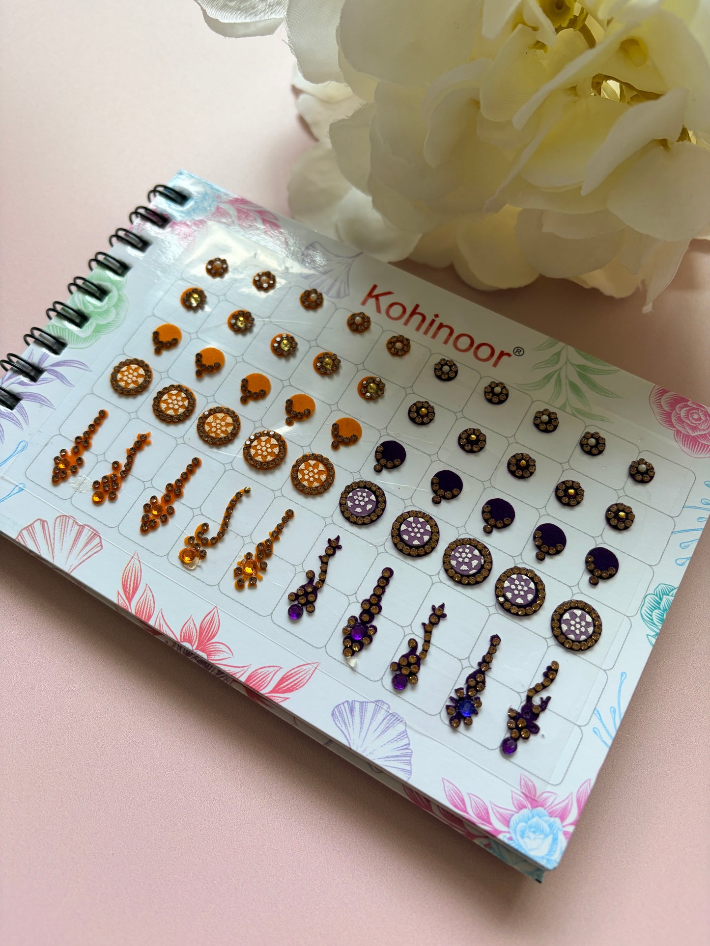 Assorted Designs Antique Stone 5 Page 250 Bindi Booklet (ST1119)