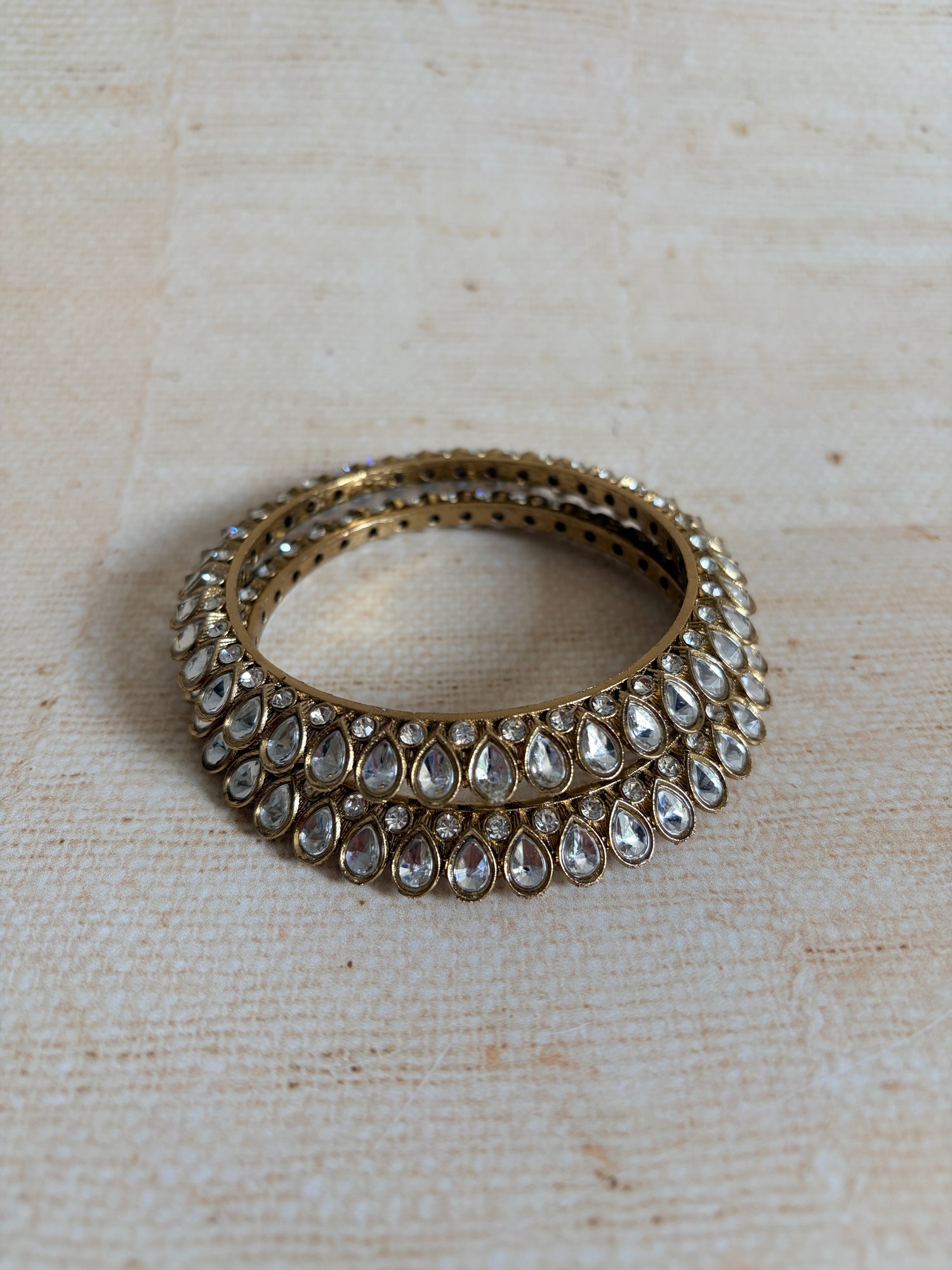 Myra Pair Of Gold Pearl Kundan Bangles 2.8 (ST1145)