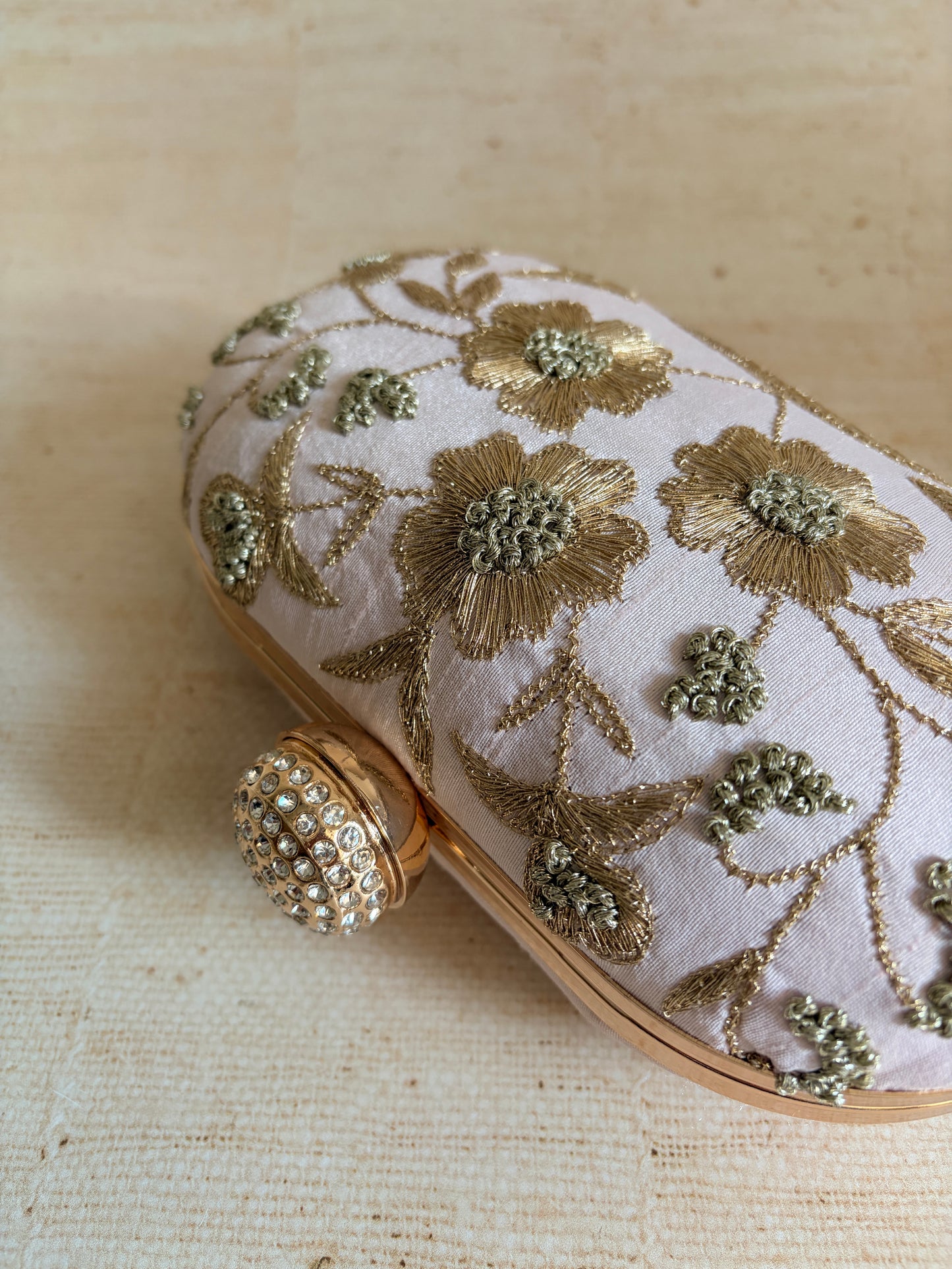 Freya Oval Pink Clutch (ST1159)