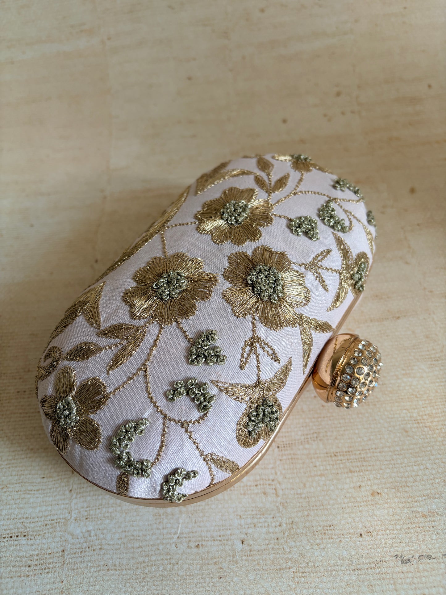 Freya Oval Pink Clutch (ST1159)