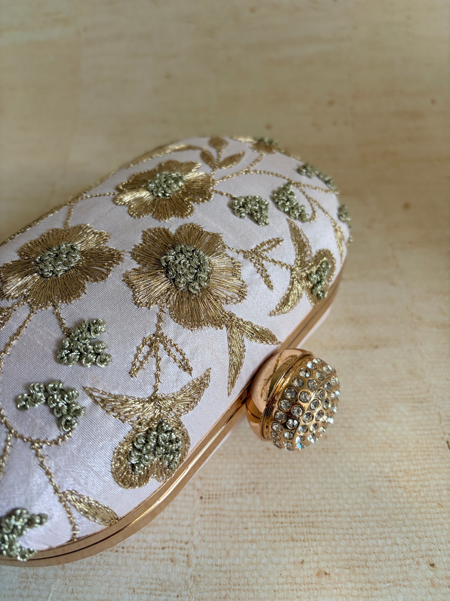 Freya Oval Pink Clutch (ST1159)