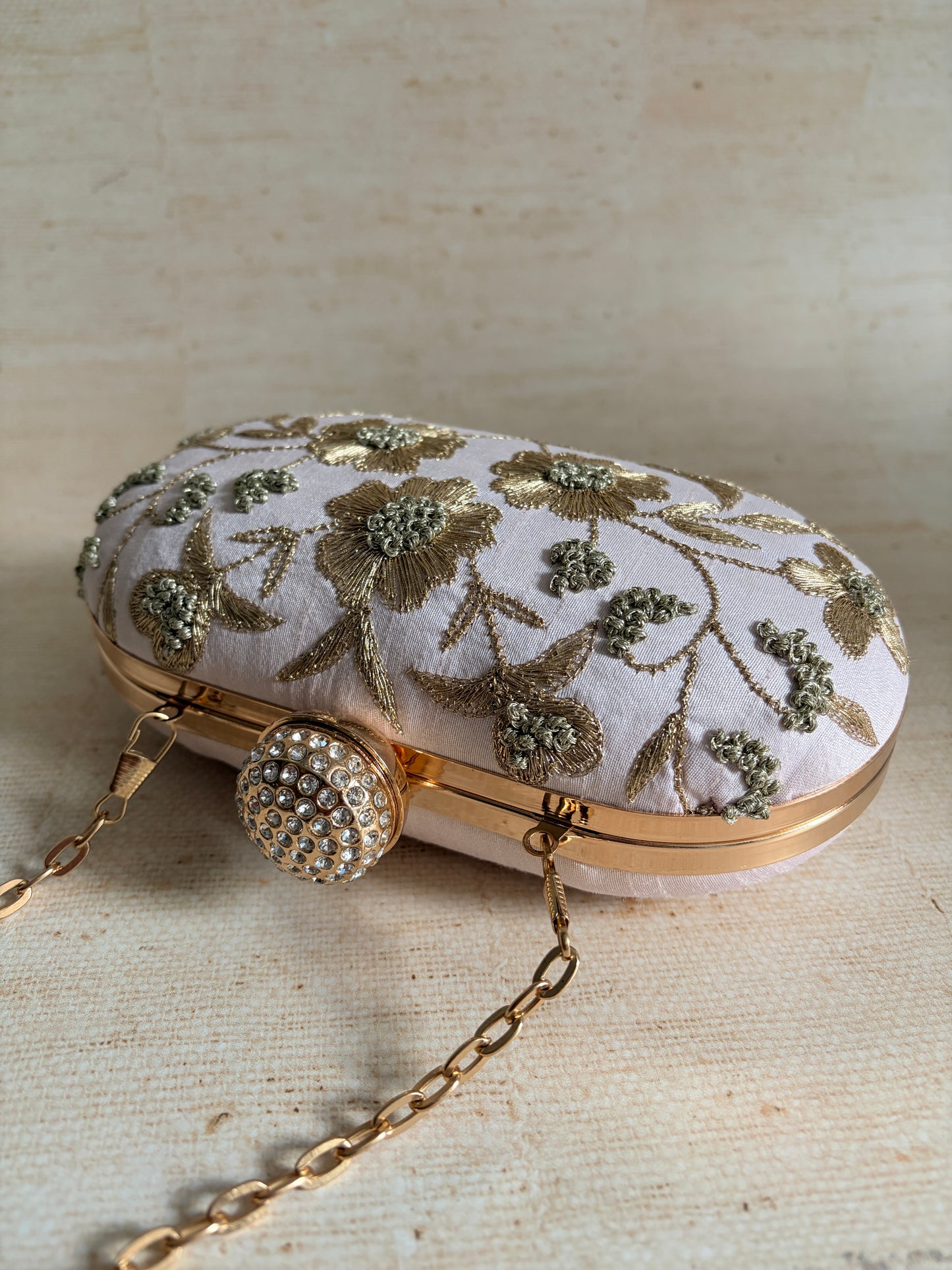 Freya Oval Pink Clutch (ST1159)