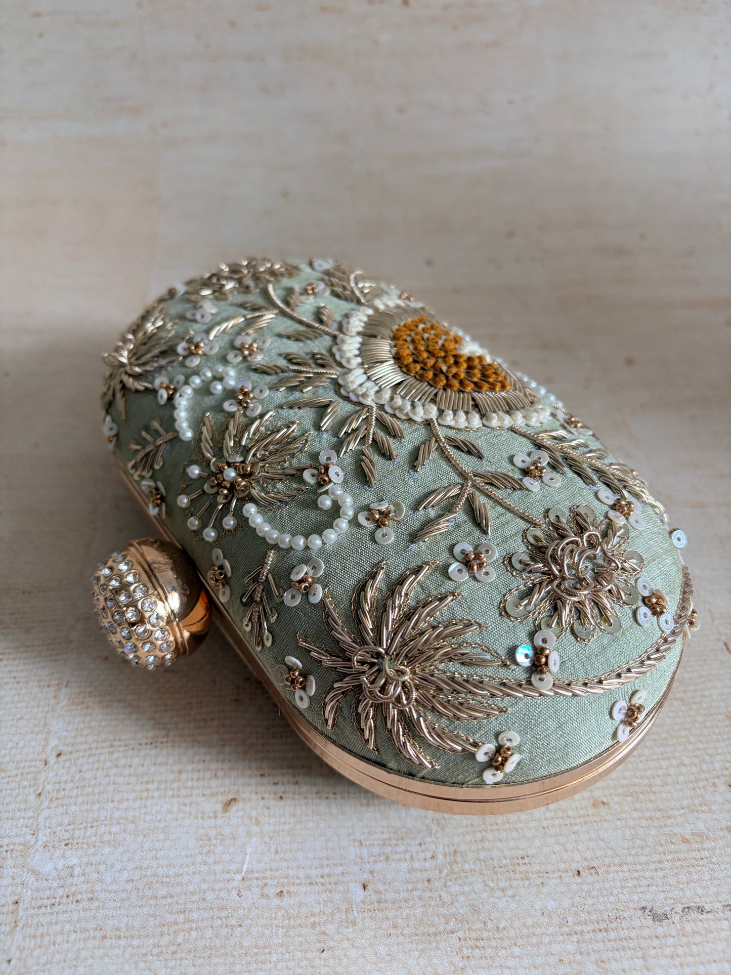 Emily Oval Green Clutch (ST1160)