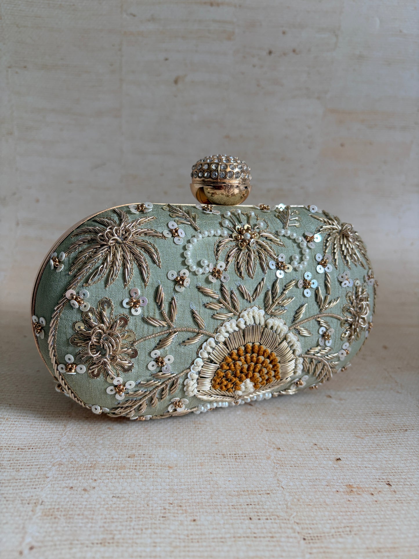 Emily Oval Green Clutch (ST1160)