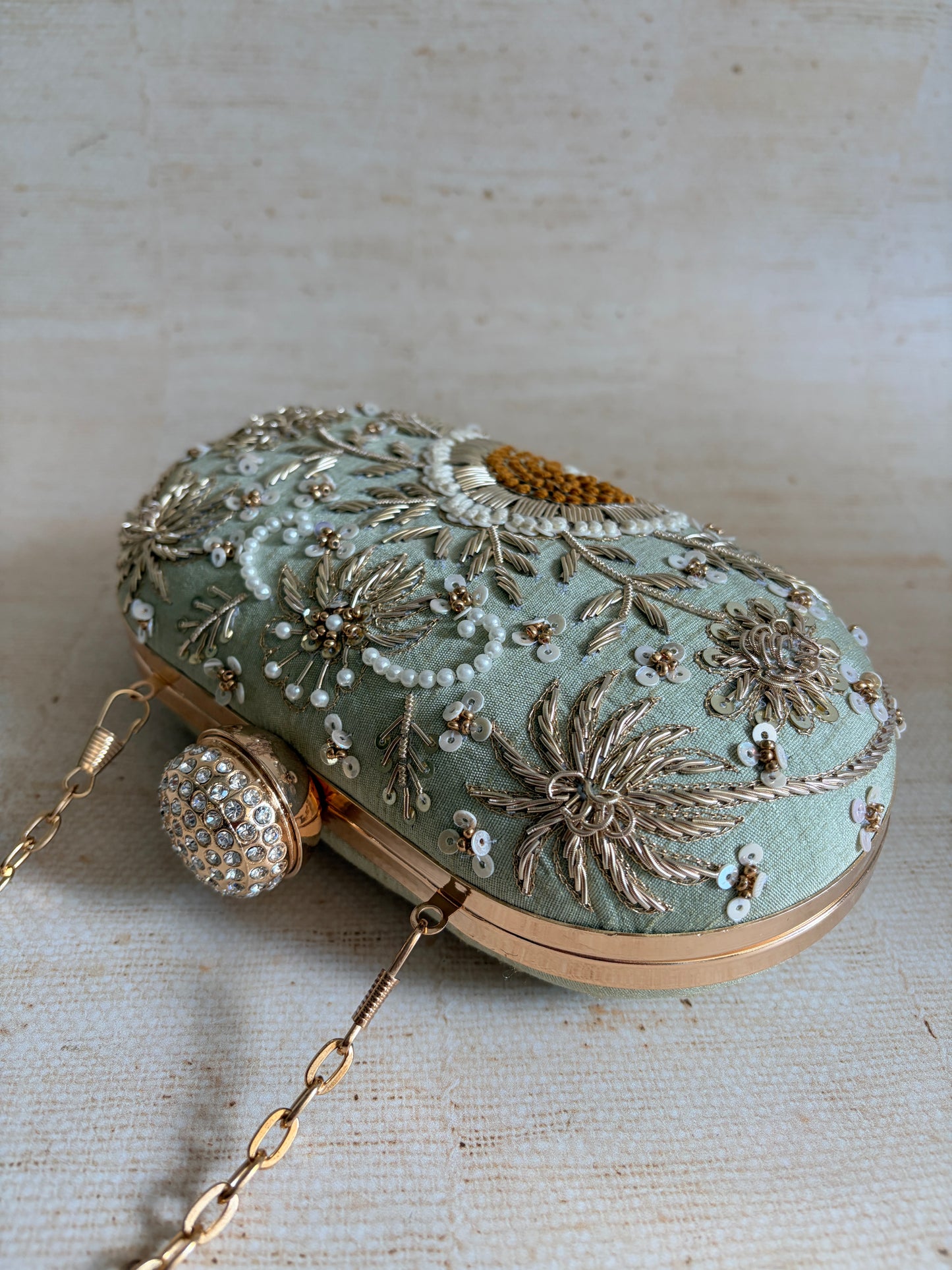 Emily Oval Green Clutch (ST1160)