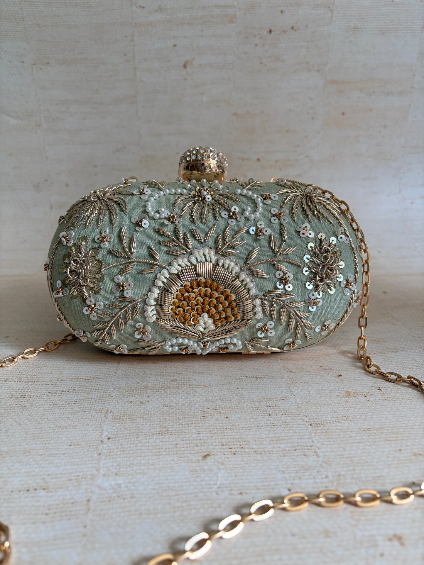 Emily Oval Green Clutch (ST1160)