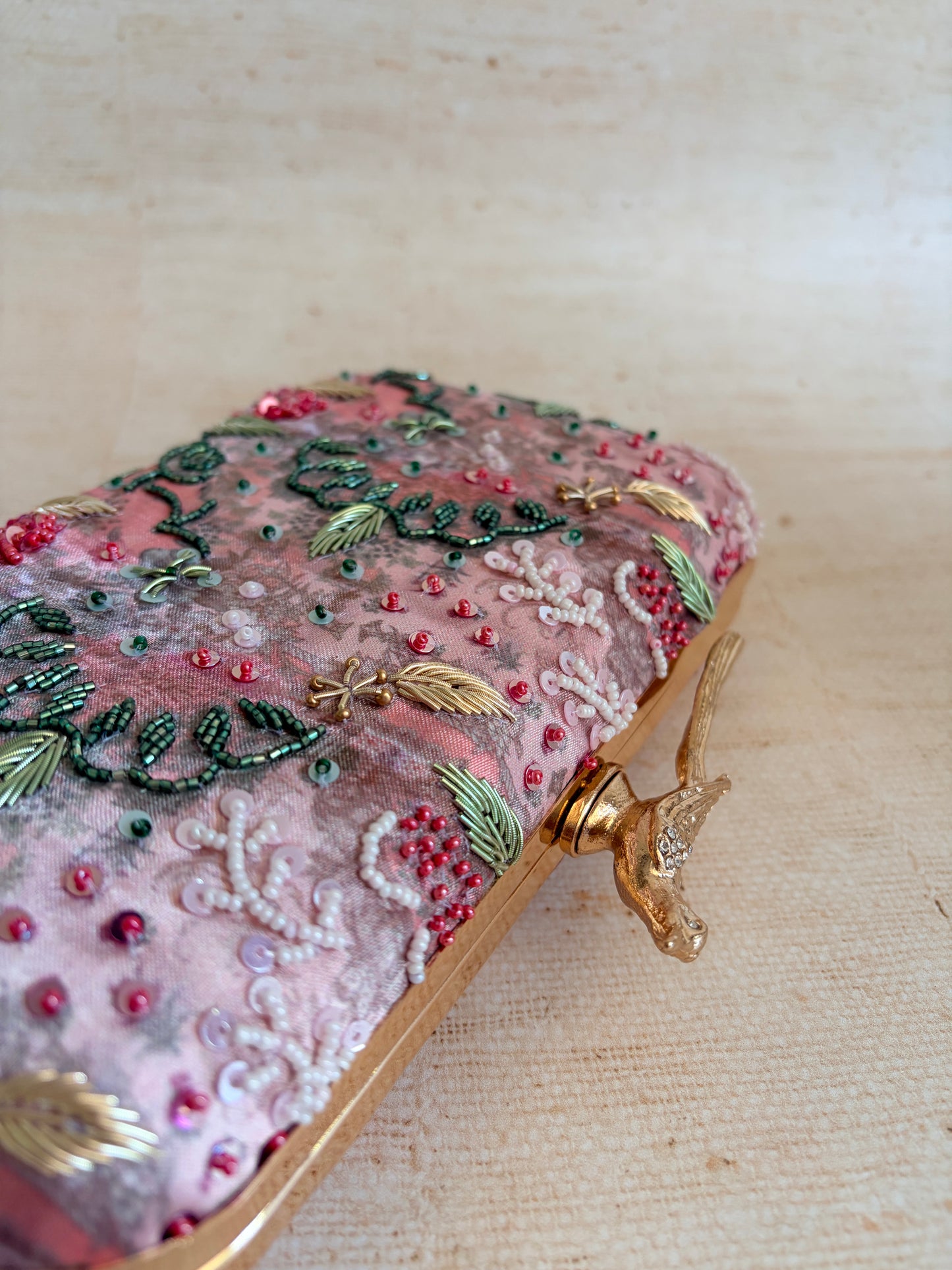 Sorrento Rectangular Pink Clutch (ST1179) (Bird Clasp)
