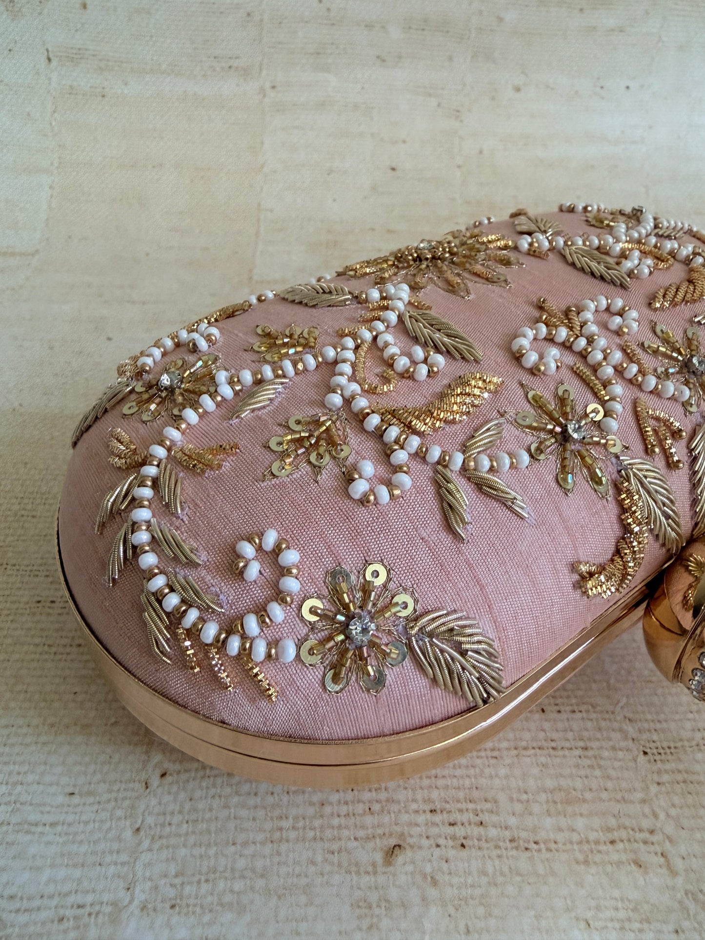 Tori Oval Pink Clutch (ST1165)