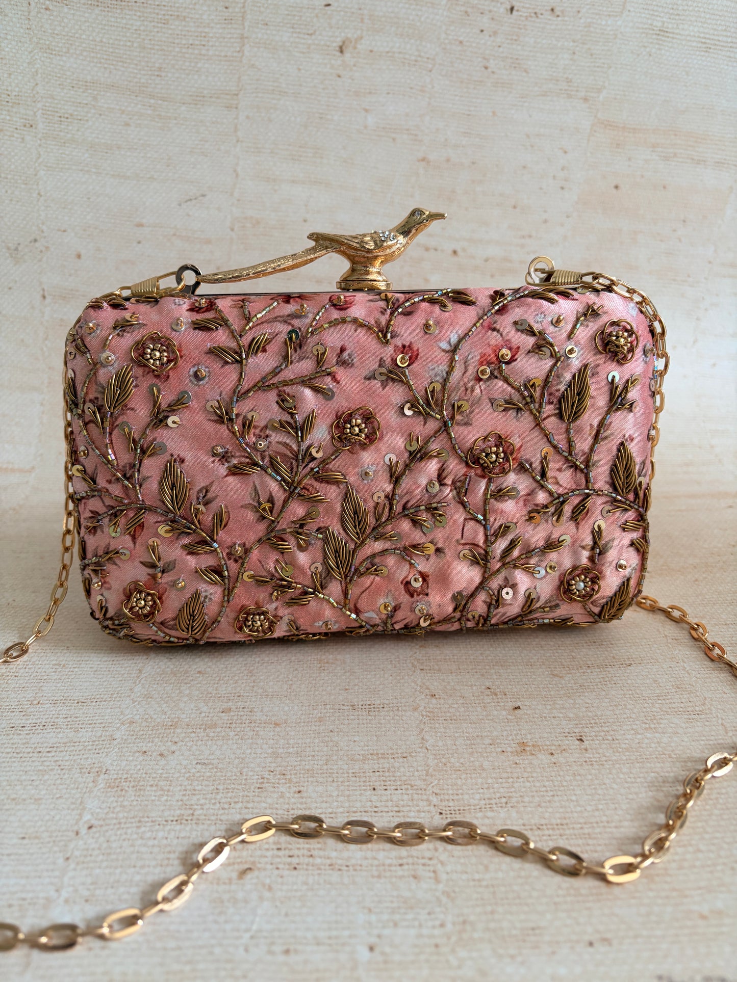 Wren Rectangular Pink Clutch (ST1174) (Bird Clasp)