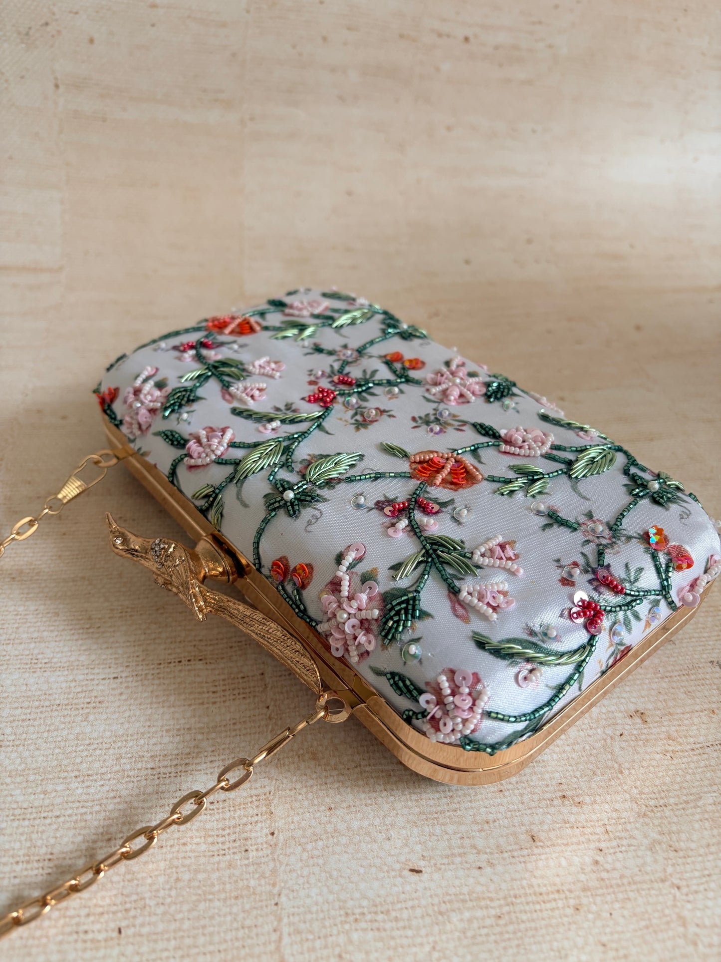 Vienna Floral Rectangular Clutch (ST1176) (Bird Clasp)