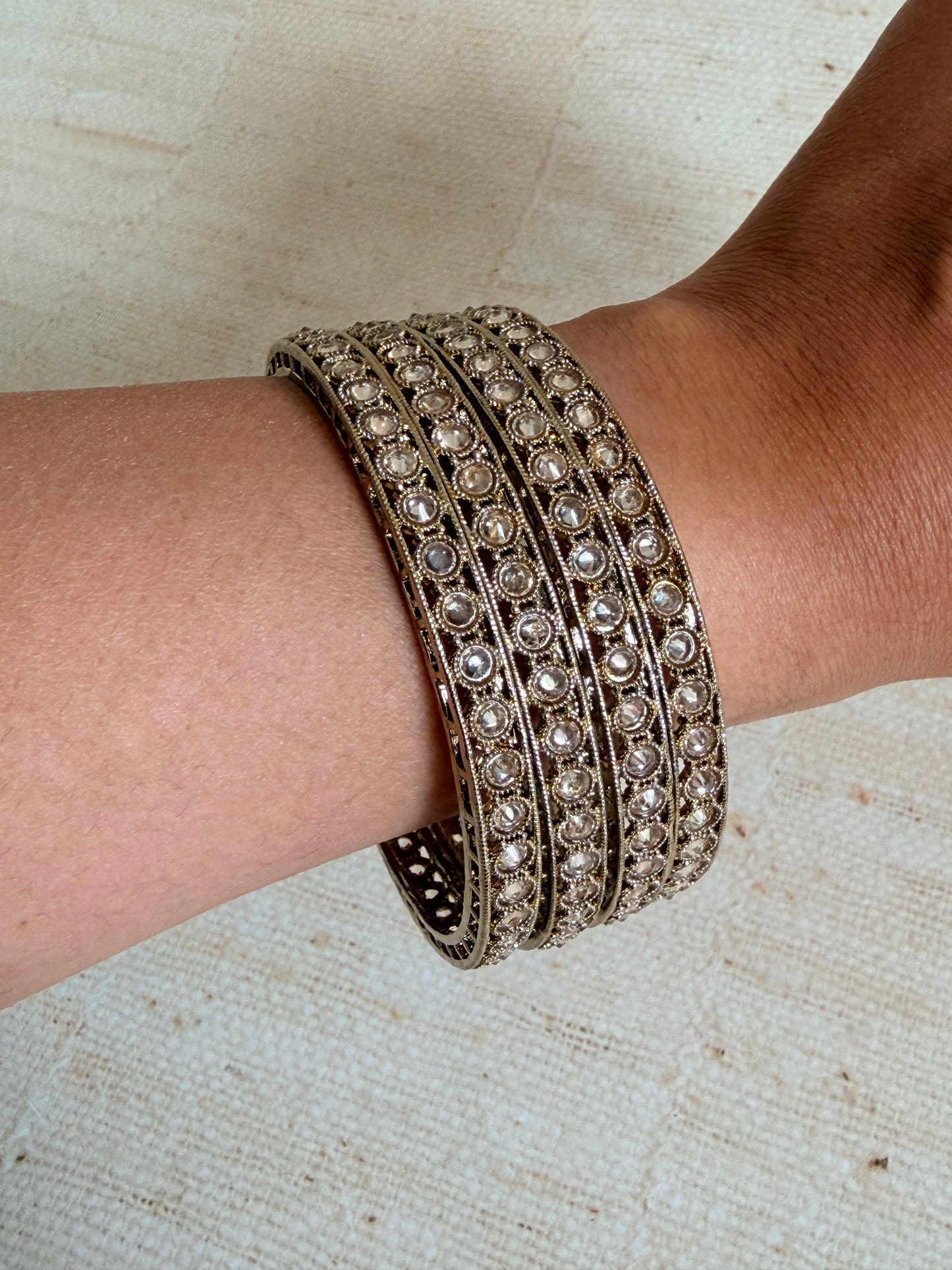 Antique Gold Kundan Bangles 2.8 (ST1182)