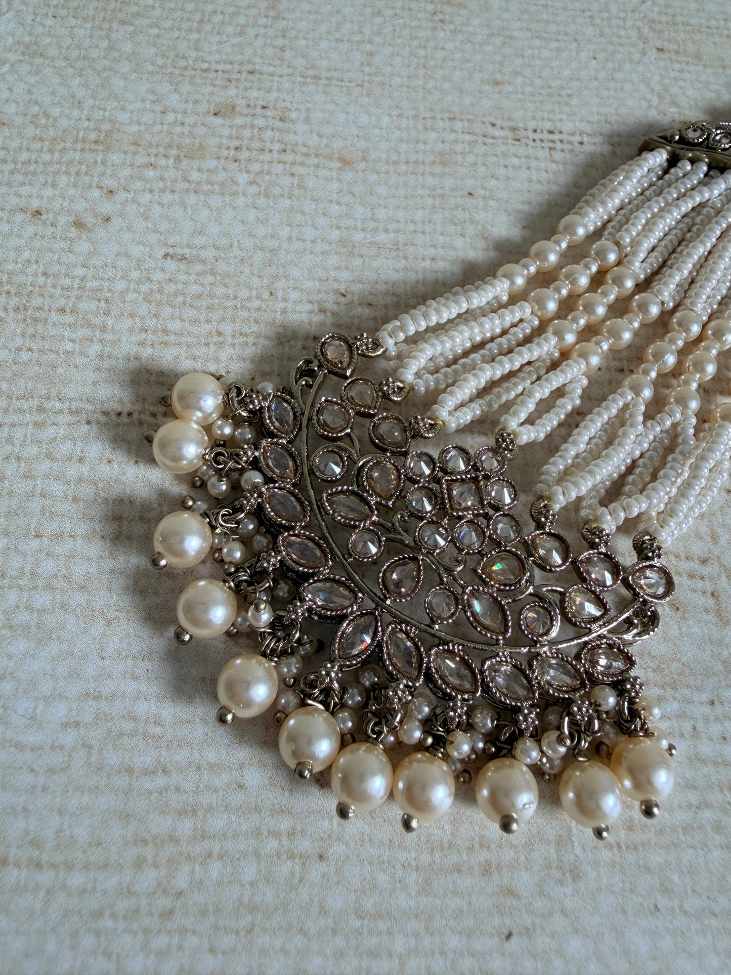 Antique Gold Pearl Passa/Jhumar (ST1183)