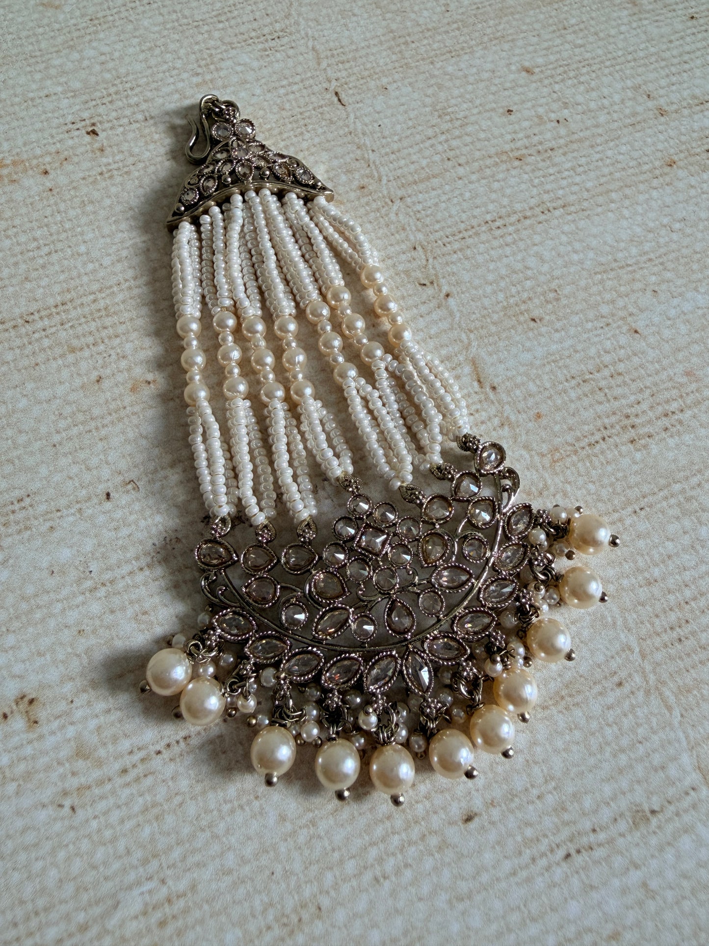 Antique Gold Pearl Passa/Jhumar (ST1183)