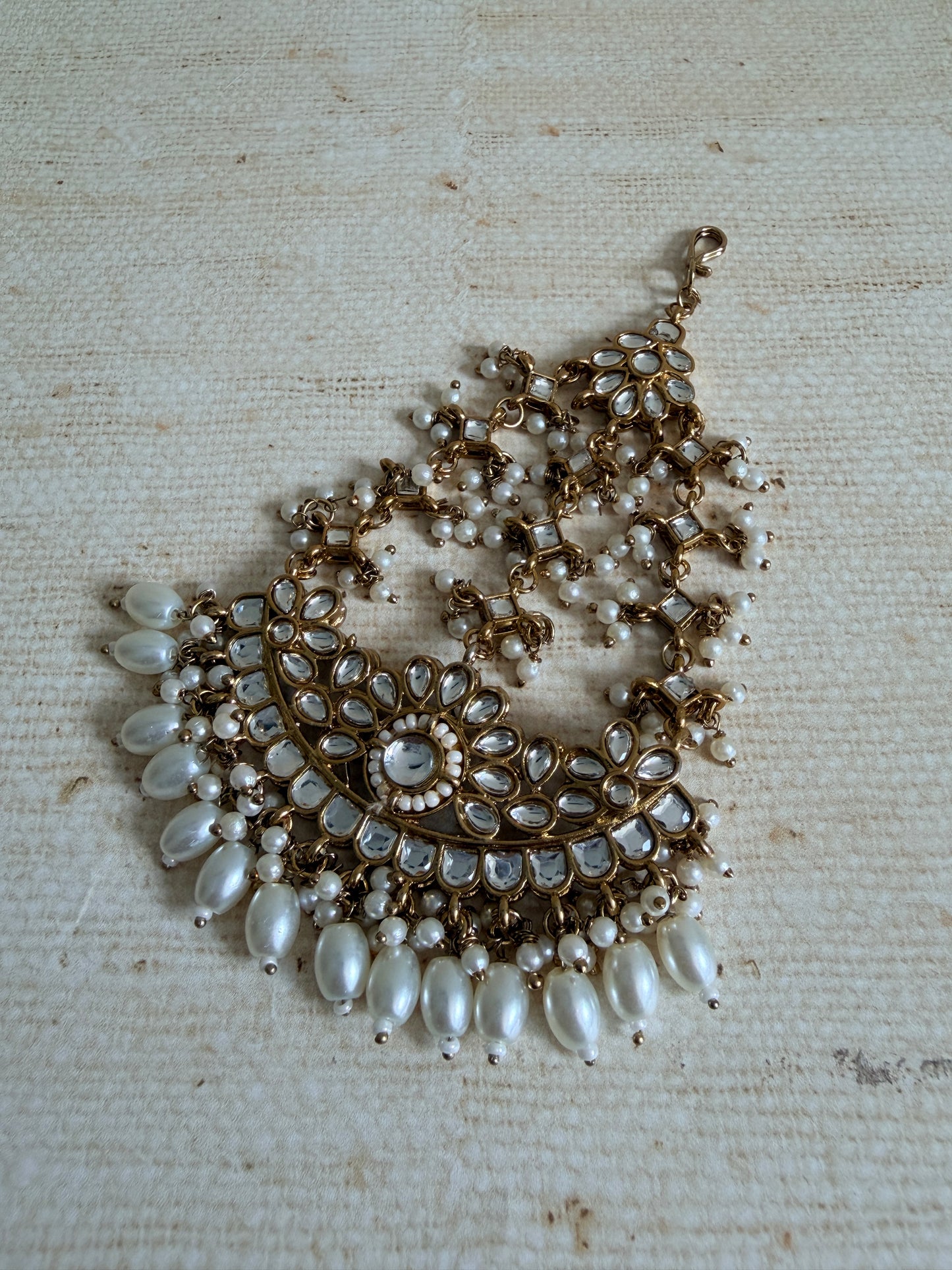 Antique Gold Pearl Passa/Jhumar (ST1185)