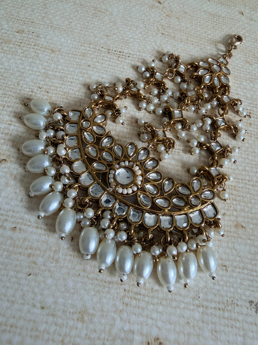 Antique Gold Pearl Passa/Jhumar (ST1185)