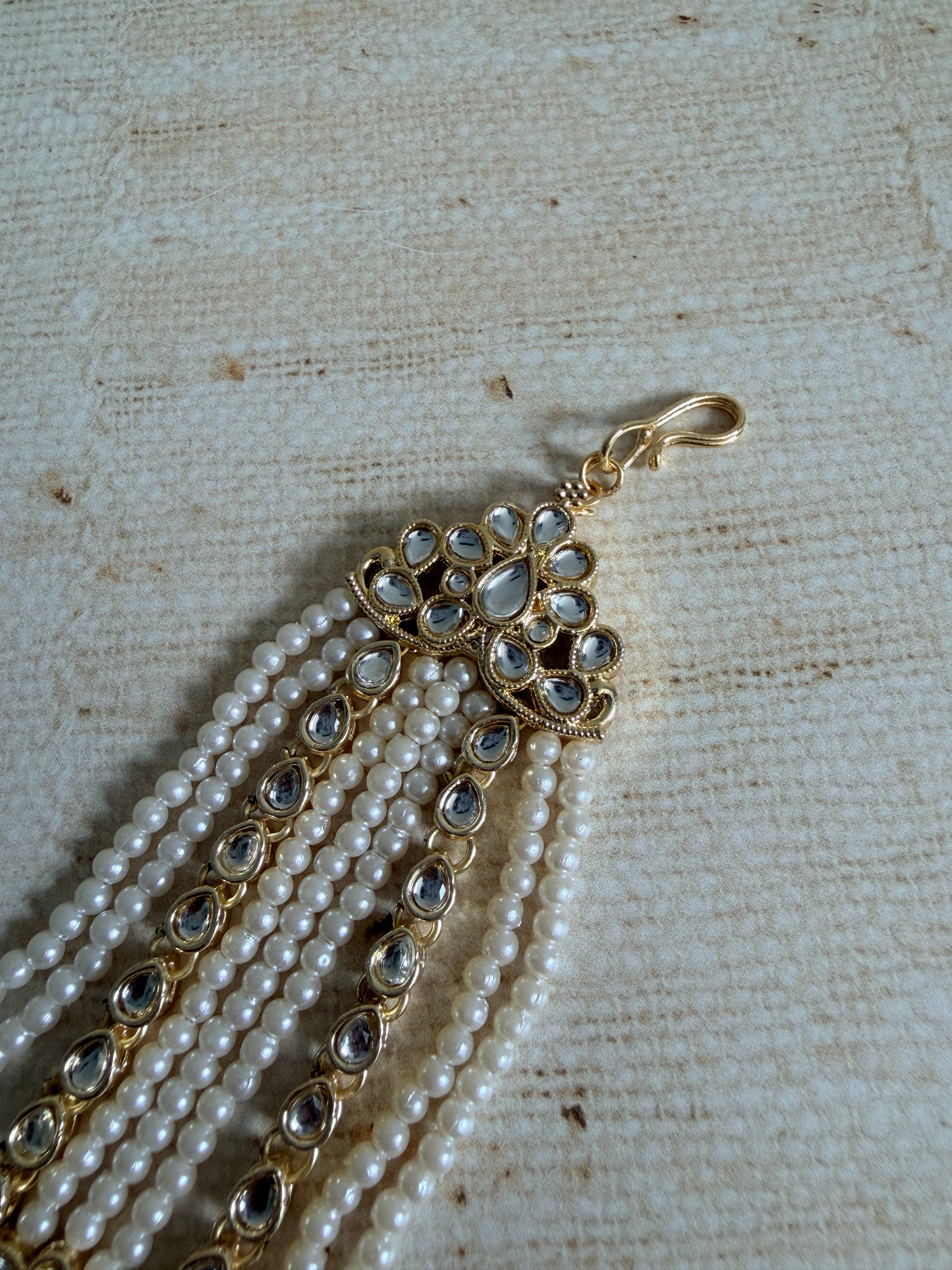 Gold Plated Pearl Passa/Jhumar (ST1186)
