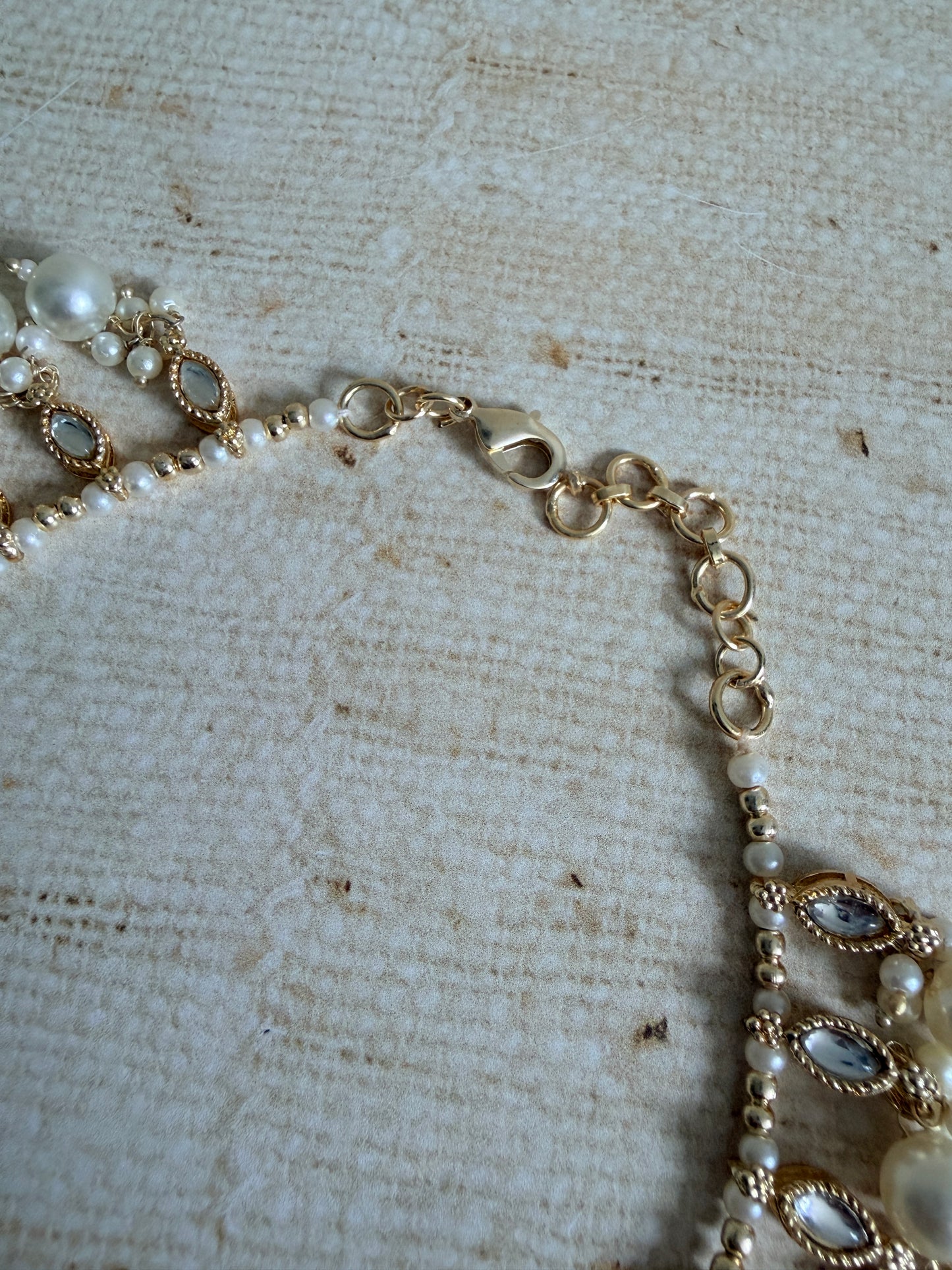 Gold Plated Pearl Adjustable Anklets/Payal (ST1187)