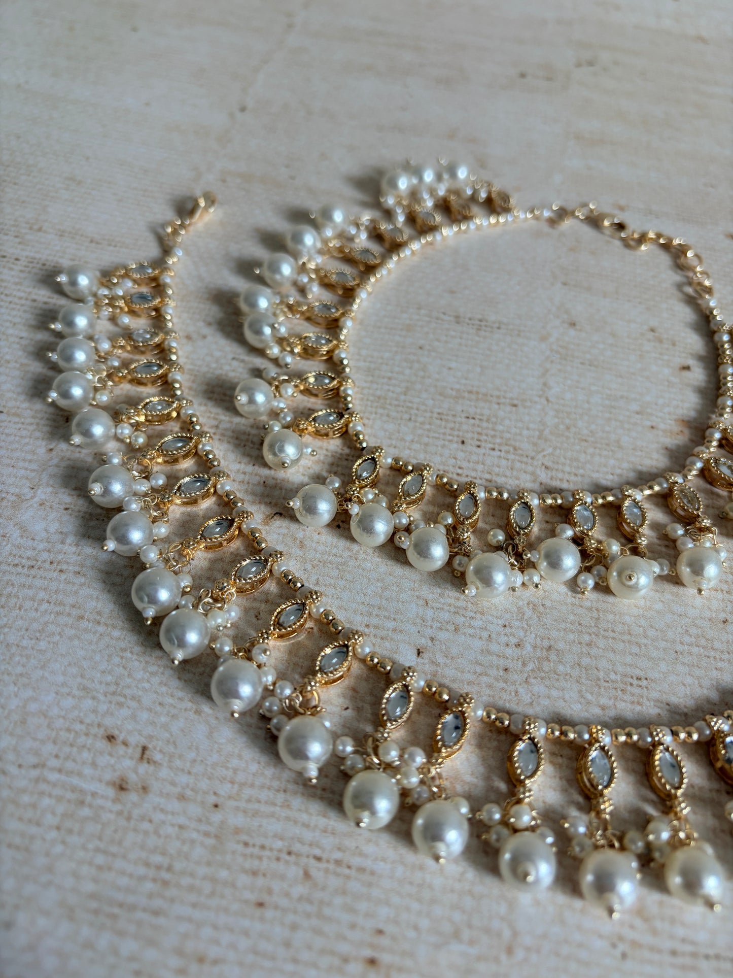Gold Plated Pearl Adjustable Anklets/Payal (ST1187)