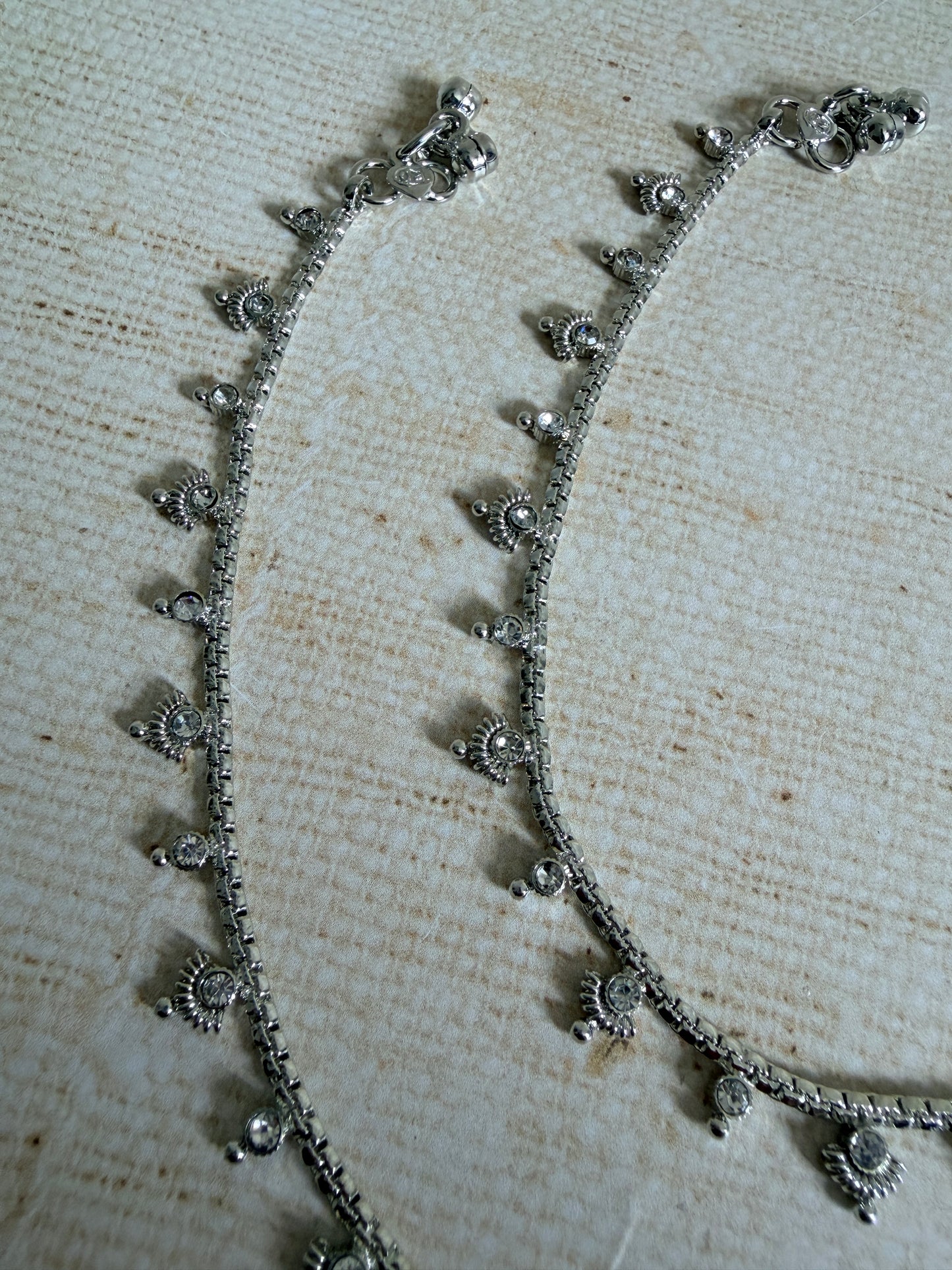 Silver Adjustable Anklets/Payal (ST1189)