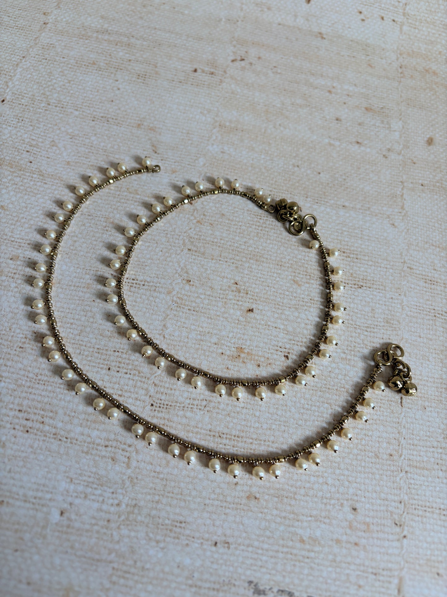 Antique Gold Adjustable Pearl Anklets/Payal (ST1192)