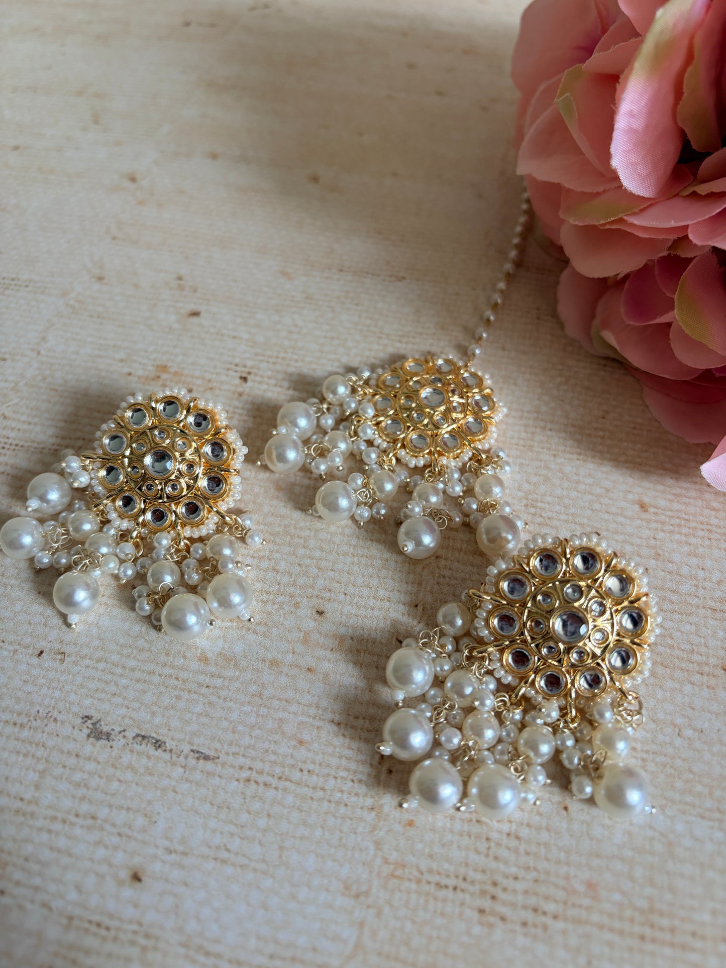Mahi White Gold Plated Kundan Pearl Earrings And Tikka Set (ST1195)