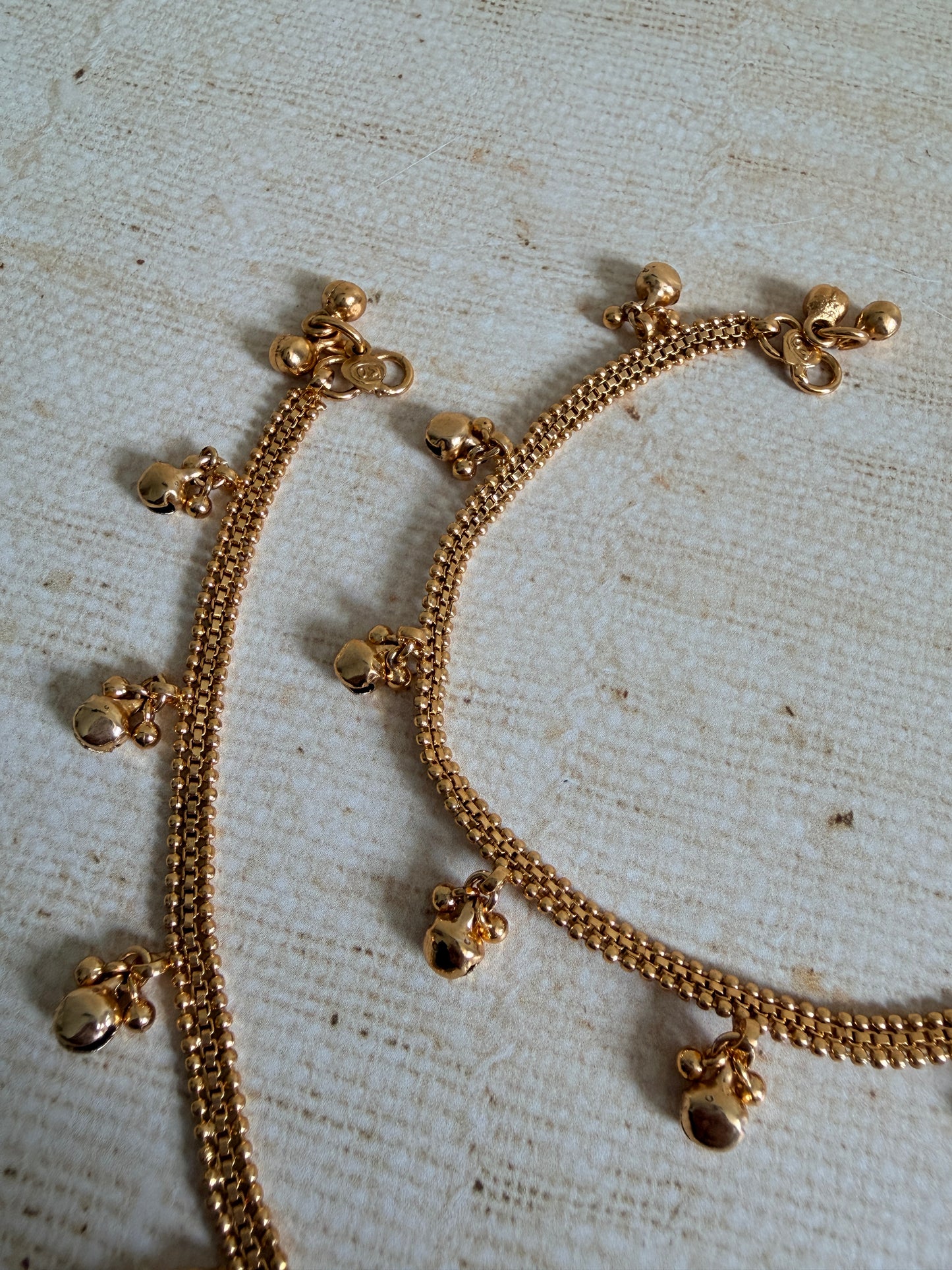 Gold Adjustable Ghungaroo Anklets/Payal (ST1198)