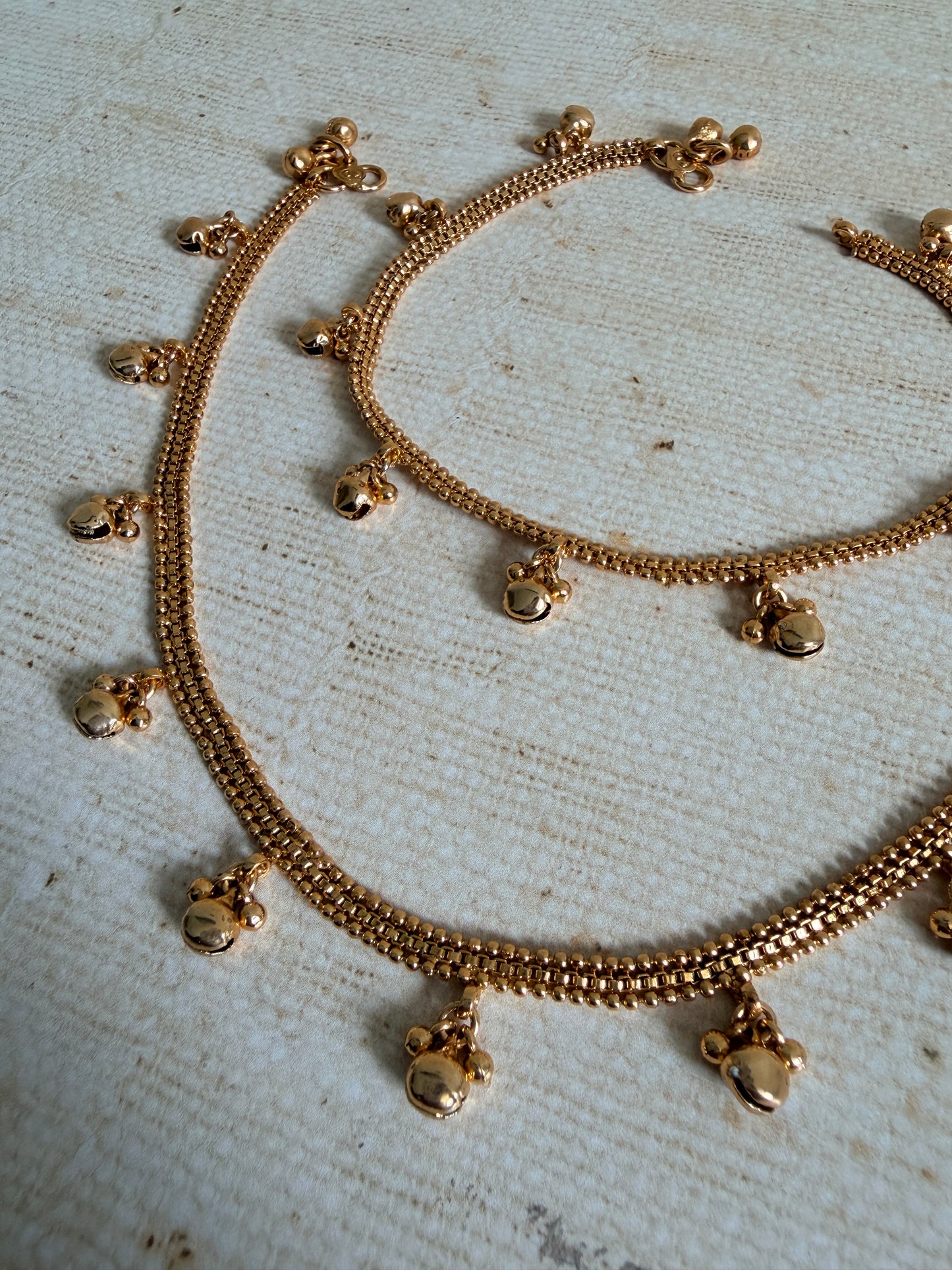 Gold Adjustable Ghungaroo Anklets/Payal (ST1198)