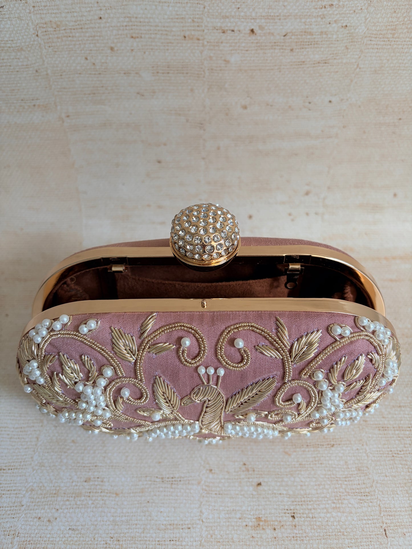 Peacock Oval Pink Clutch (ST1202)