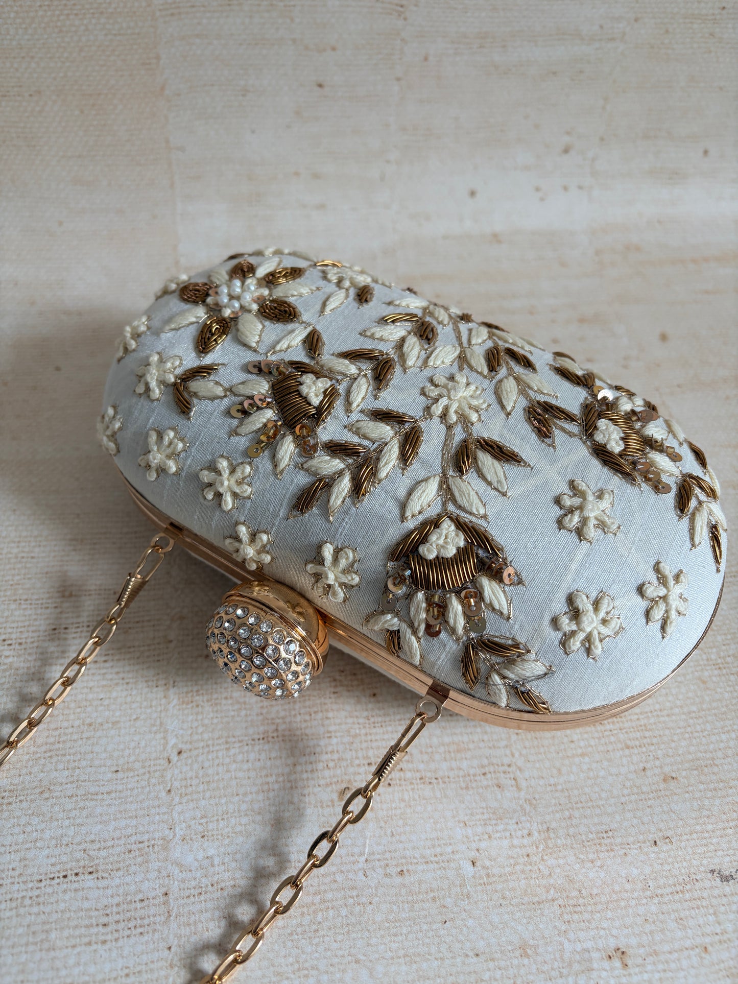 Margot Oval Off White Clutch (ST1206)