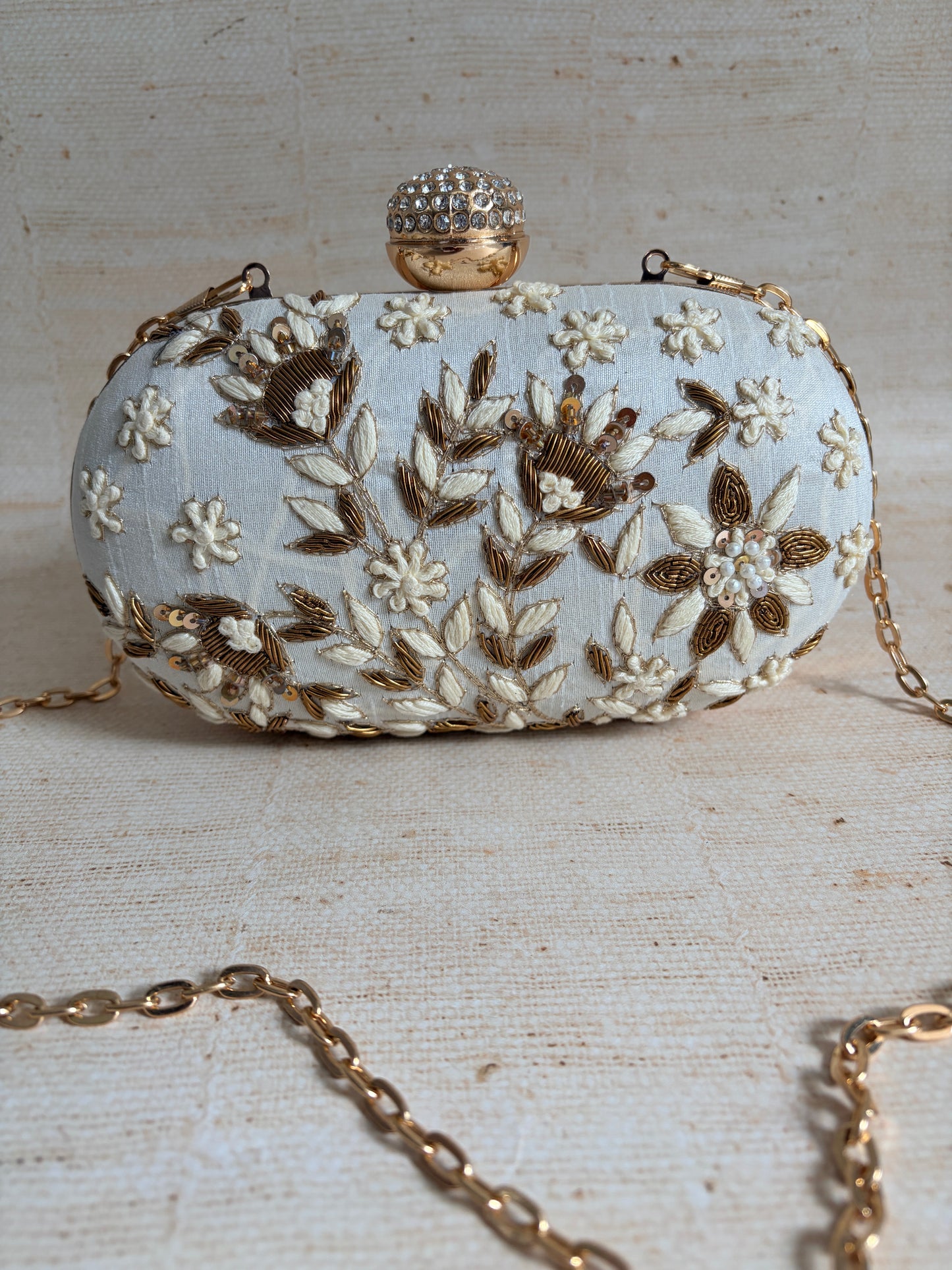 Margot Oval Off White Clutch (ST1206)