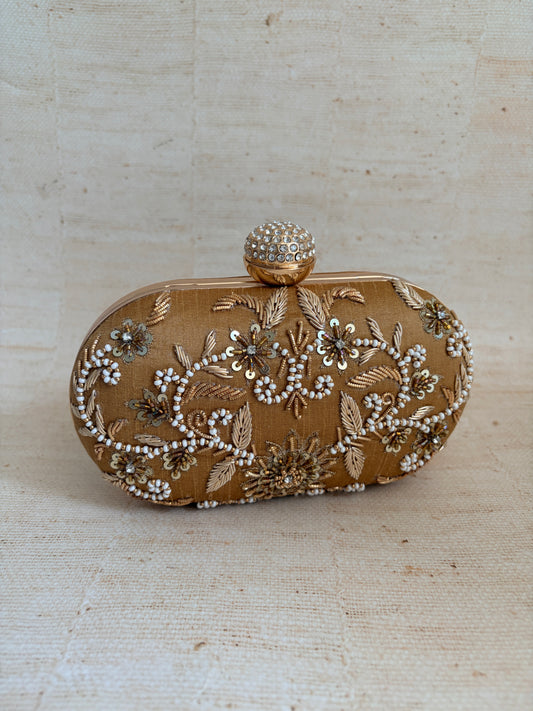 Tori Oval Gold Clutch (ST1165)