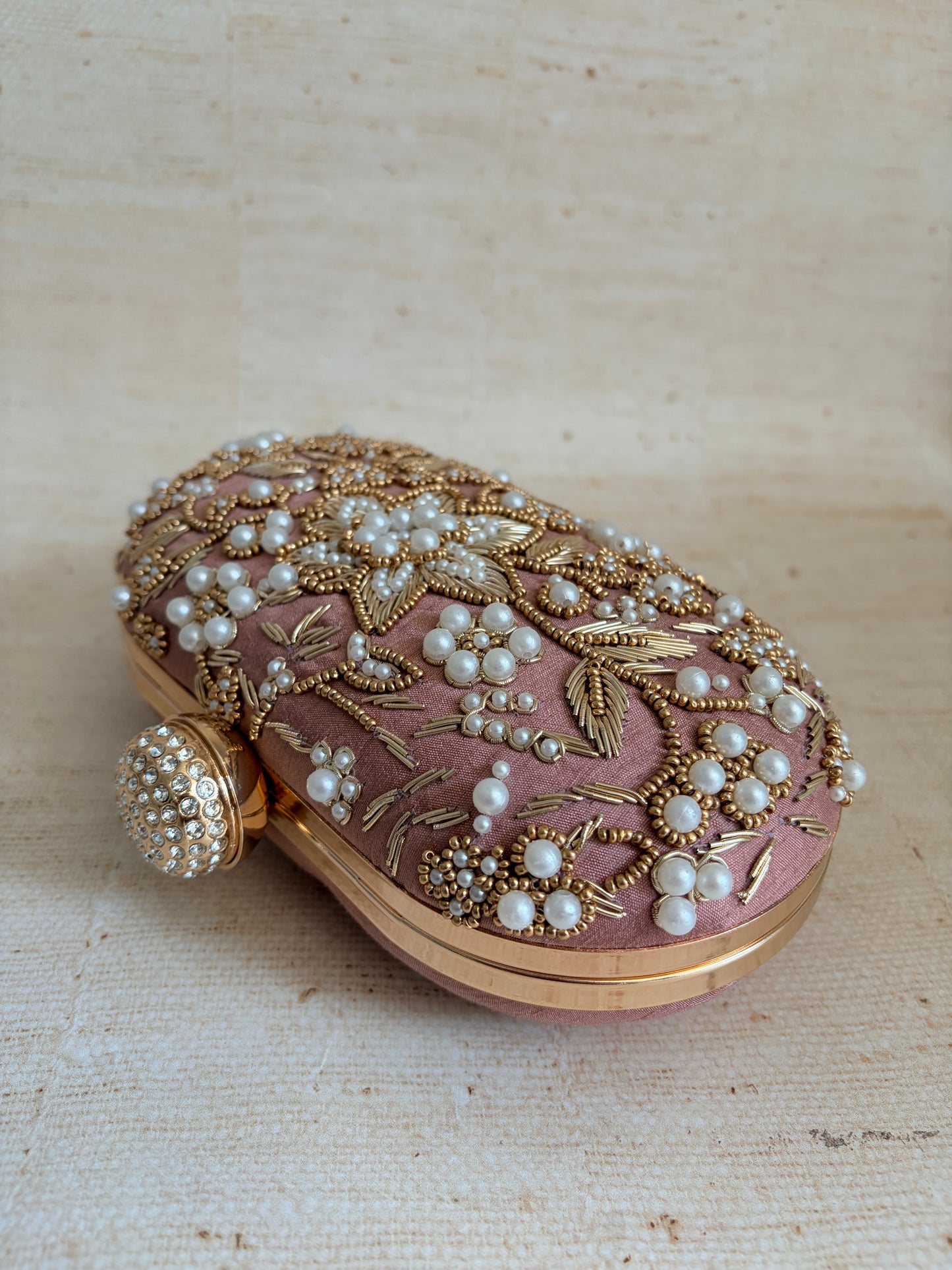 Blush Oval Pink Clutch (ST1208)