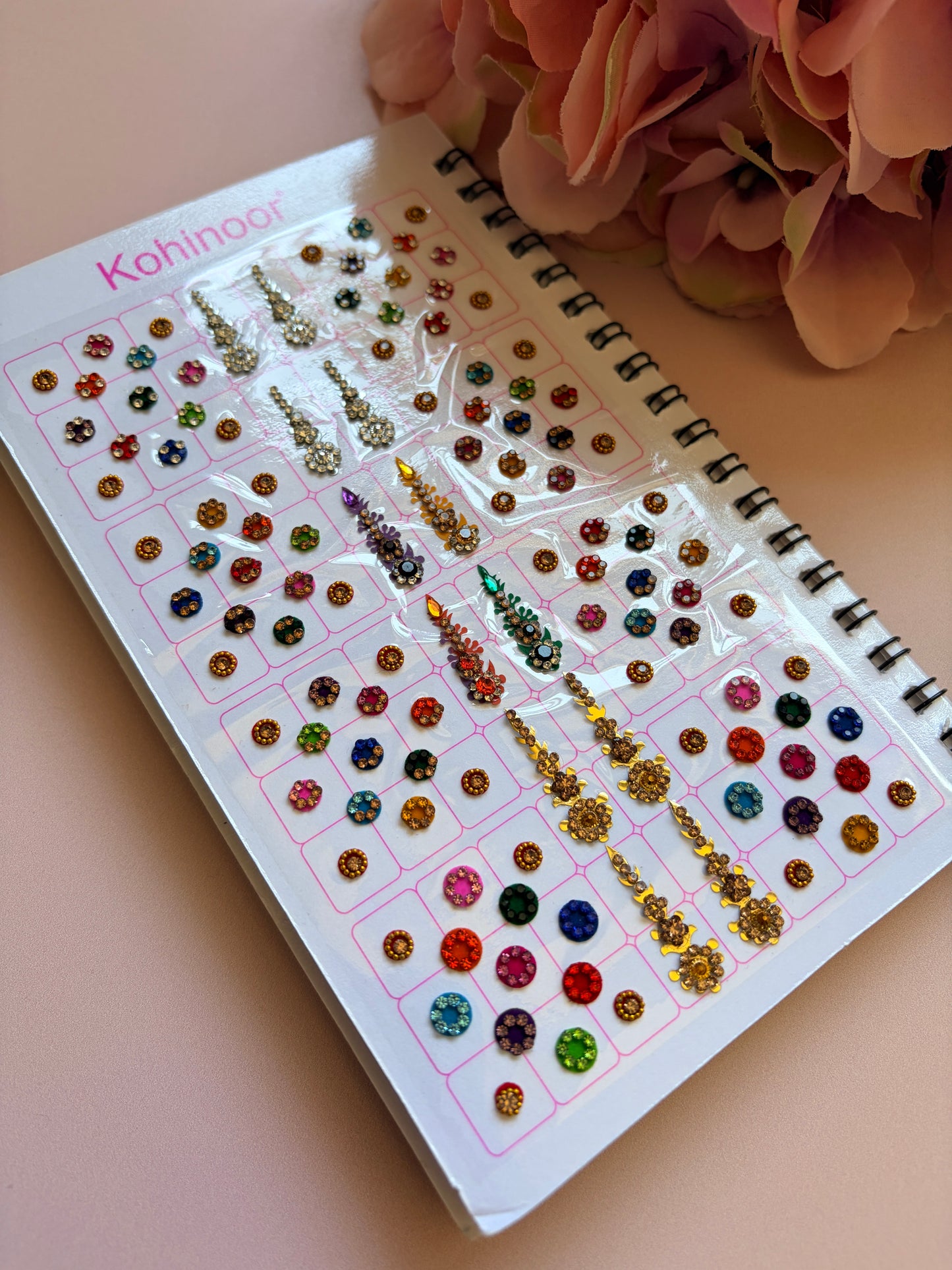Fancy Assorted Designs 6 Page Bindi Booklet (ST1214)