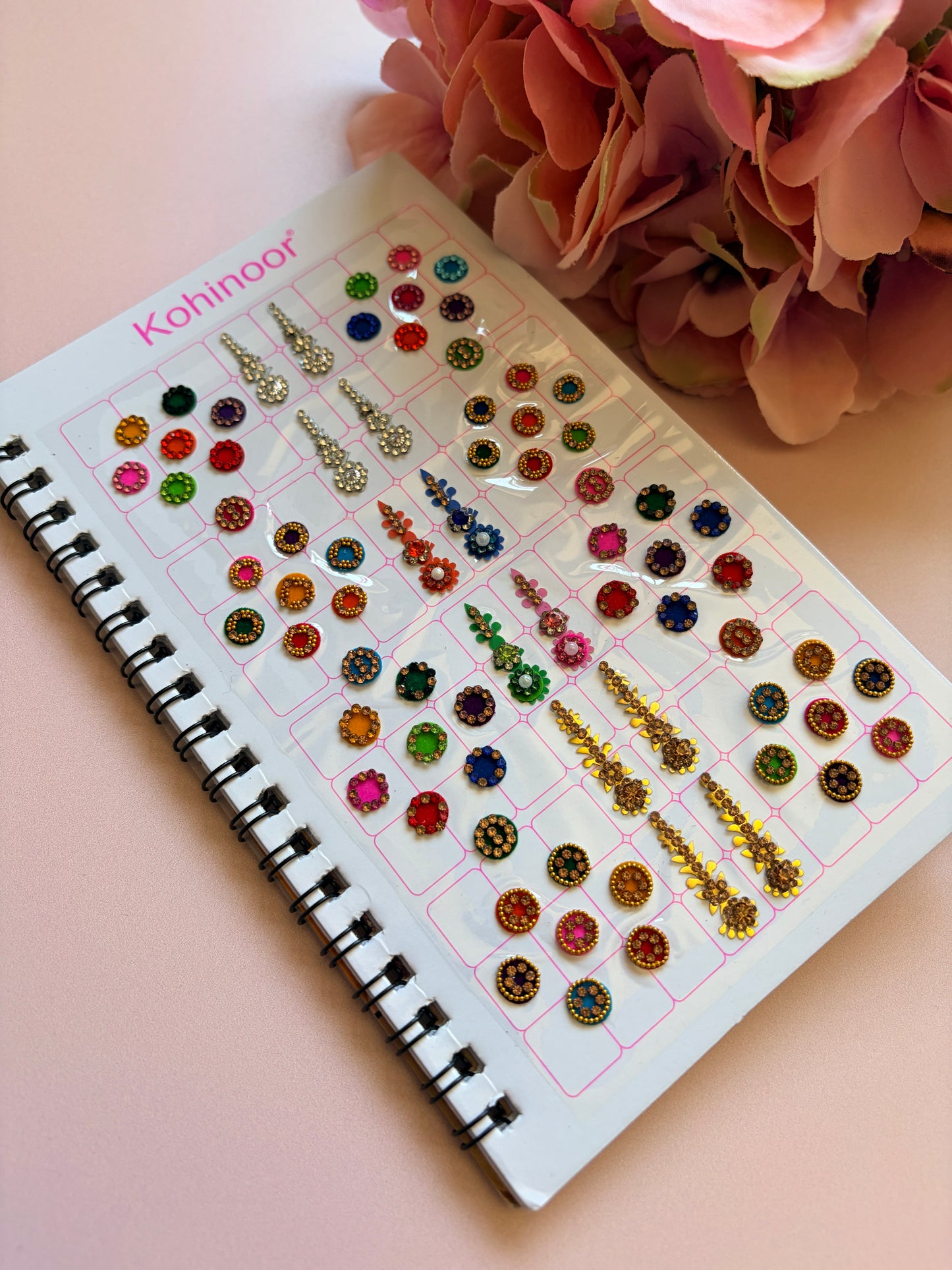Fancy Assorted Designs 6 Page Bindi Booklet (ST1214)