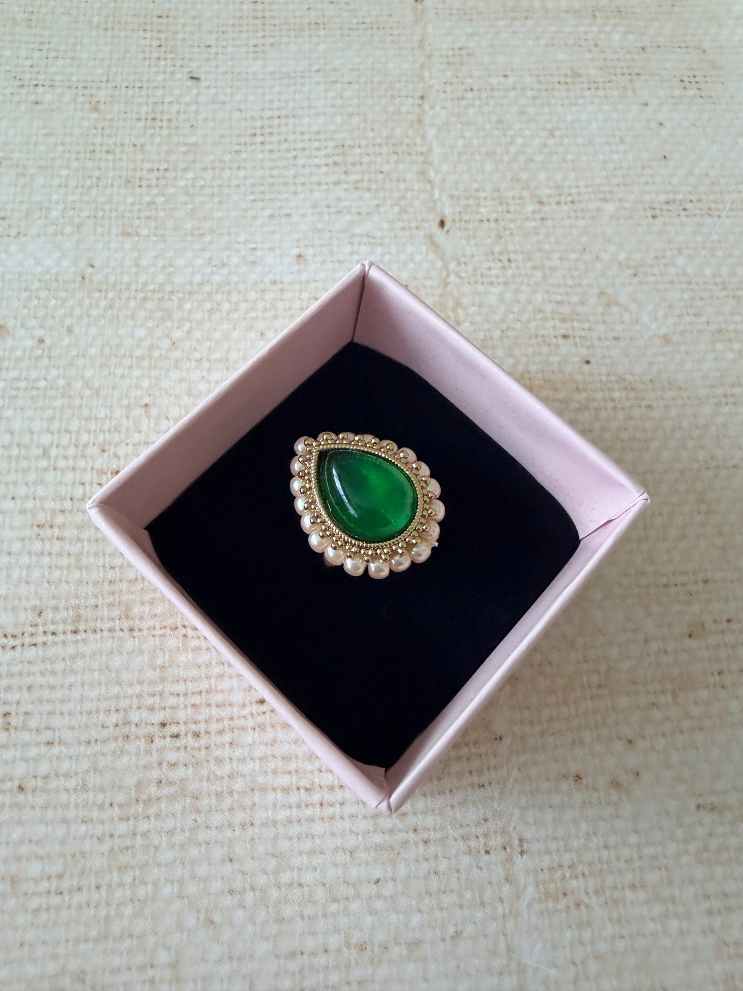 Maya Green Pearl Gold Ring (ST1109)