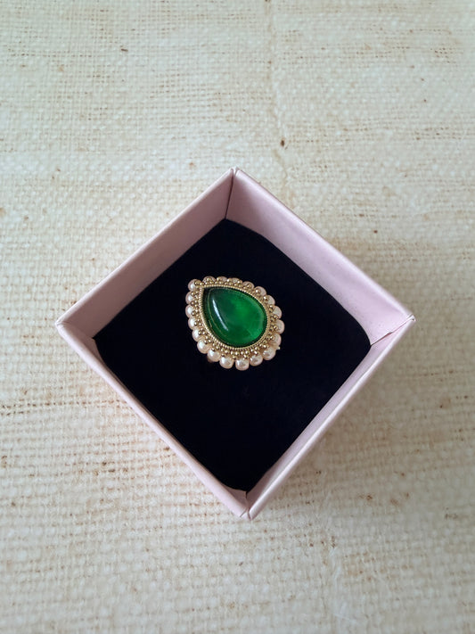 Maya Green Pearl Gold Ring (ST1109)