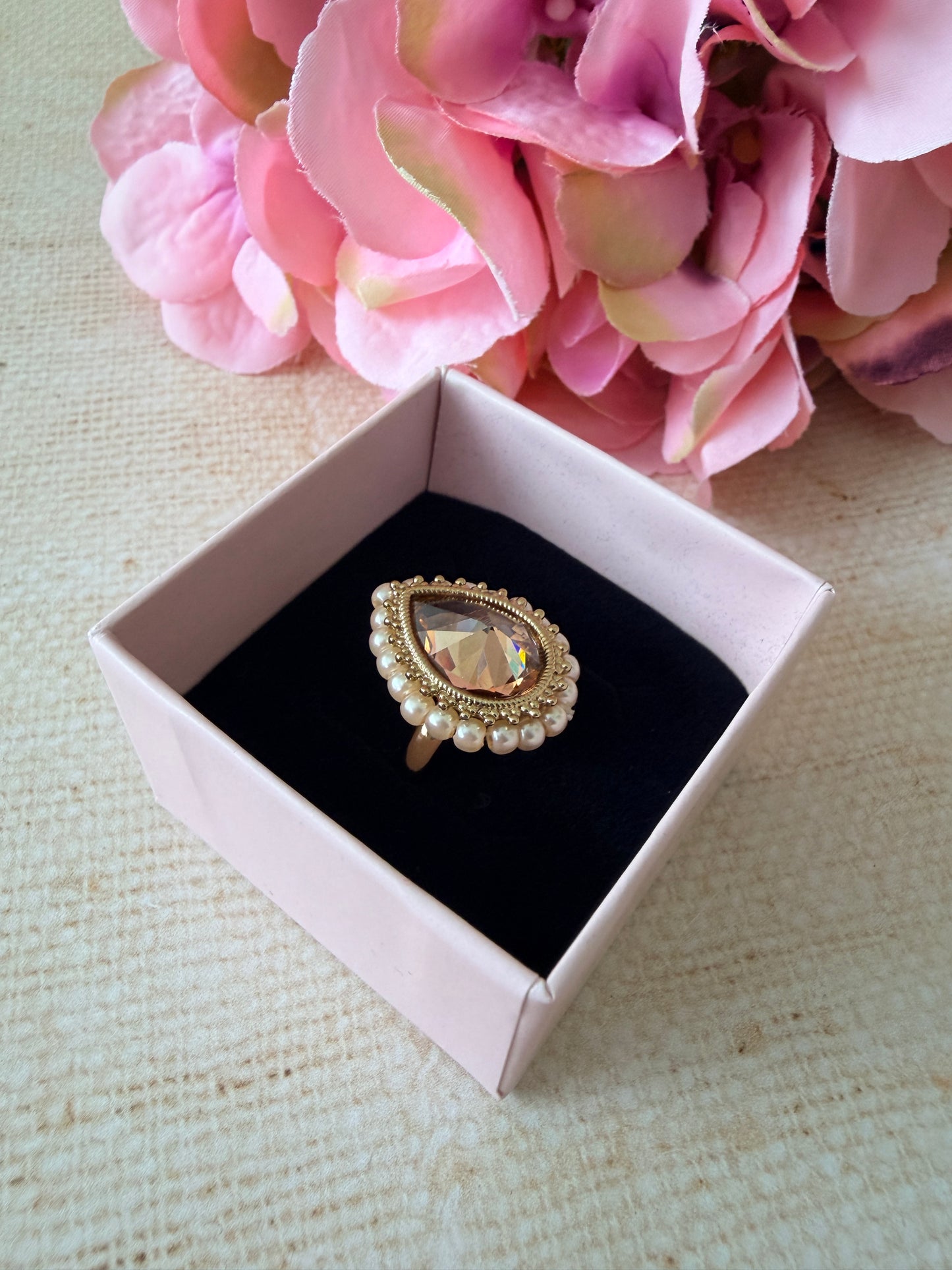 Maya Antique Gold Ring (ST1109)
