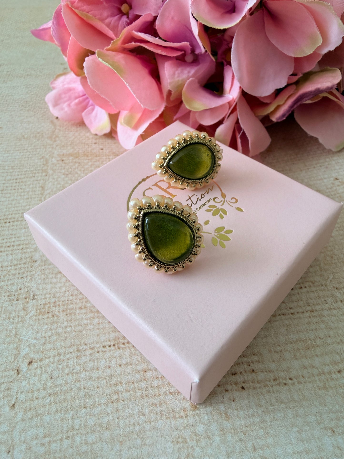 Maya Light Green Gold Stud Earrings (ST1035)