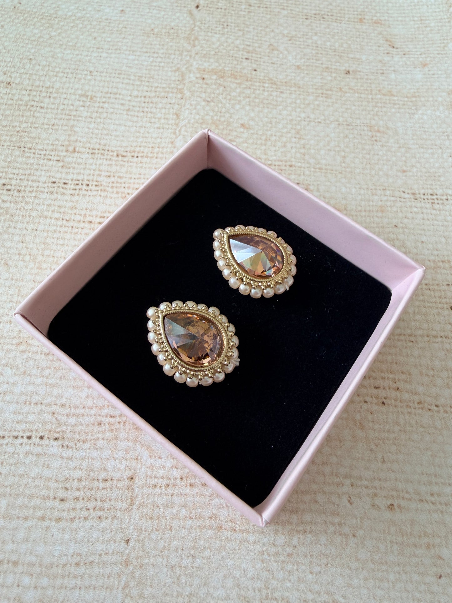 Maya Antique Gold Stud Earrings (ST1035)