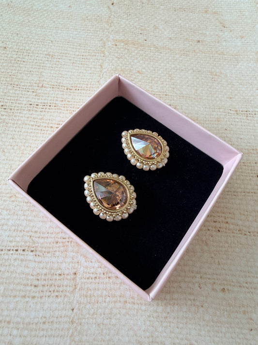 Maya Antique Gold Stud Earrings (ST1035)
