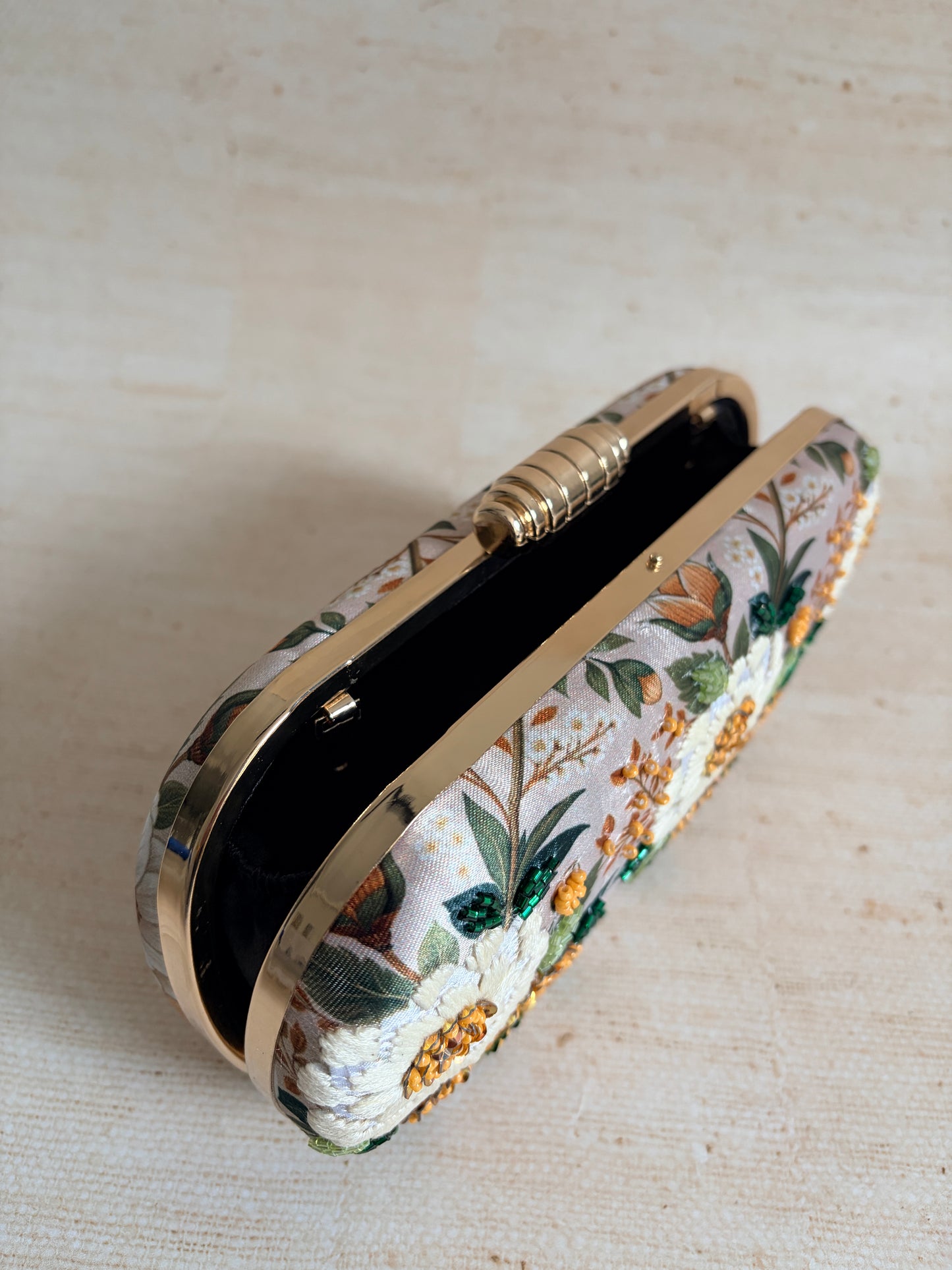 Magnolia Floral Oval Clutch (ST1224)