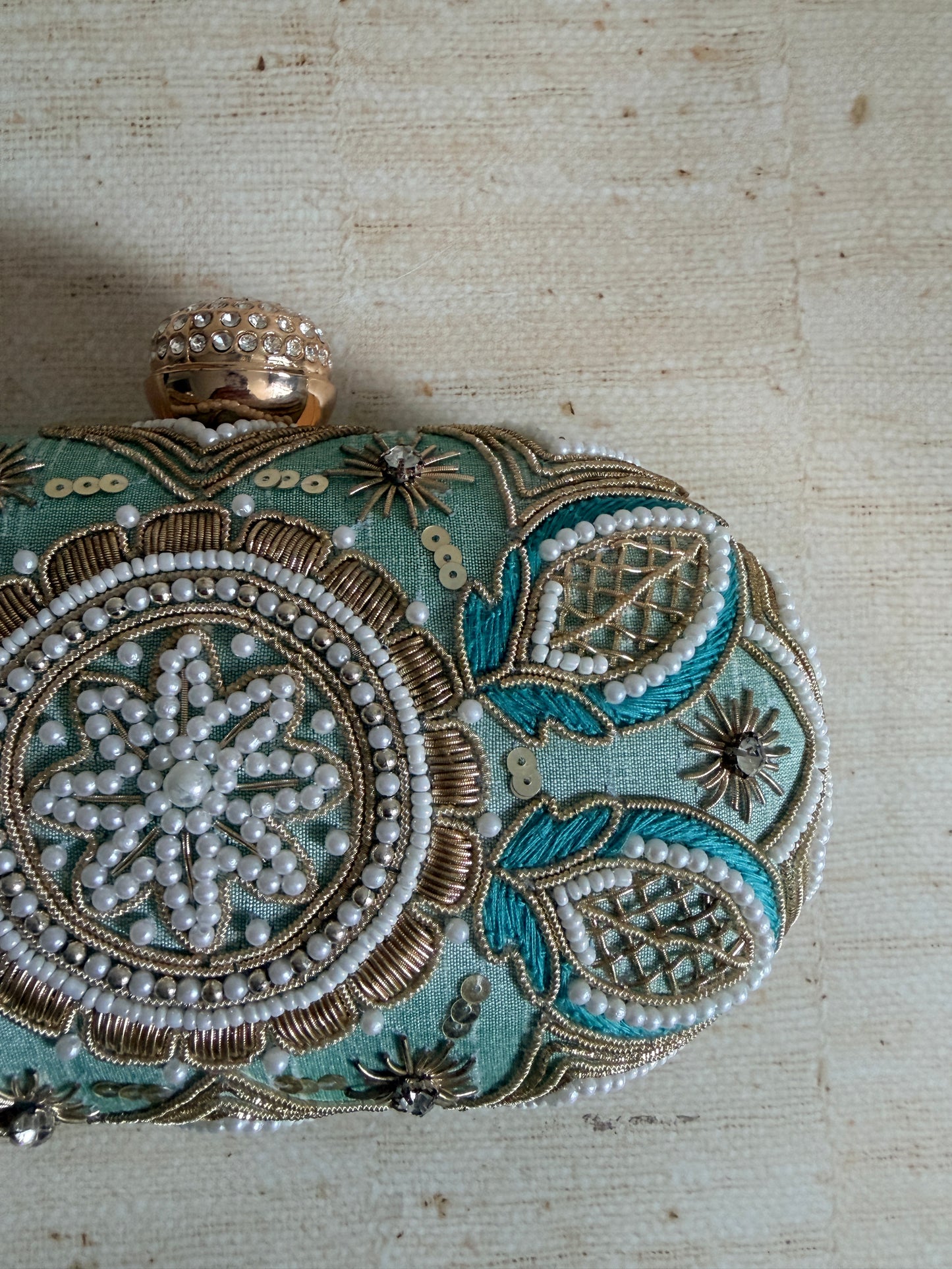 Tala Oval Green Clutch (ST1225)