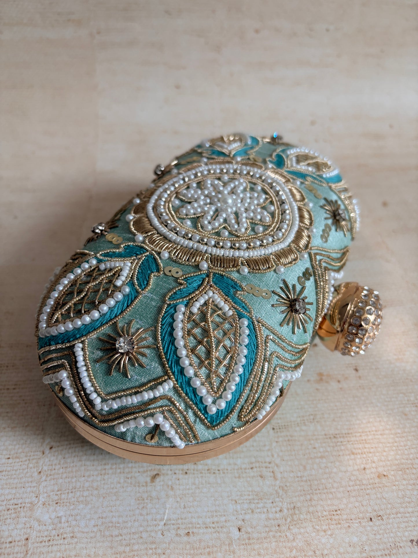 Tala Oval Green Clutch (ST1225)
