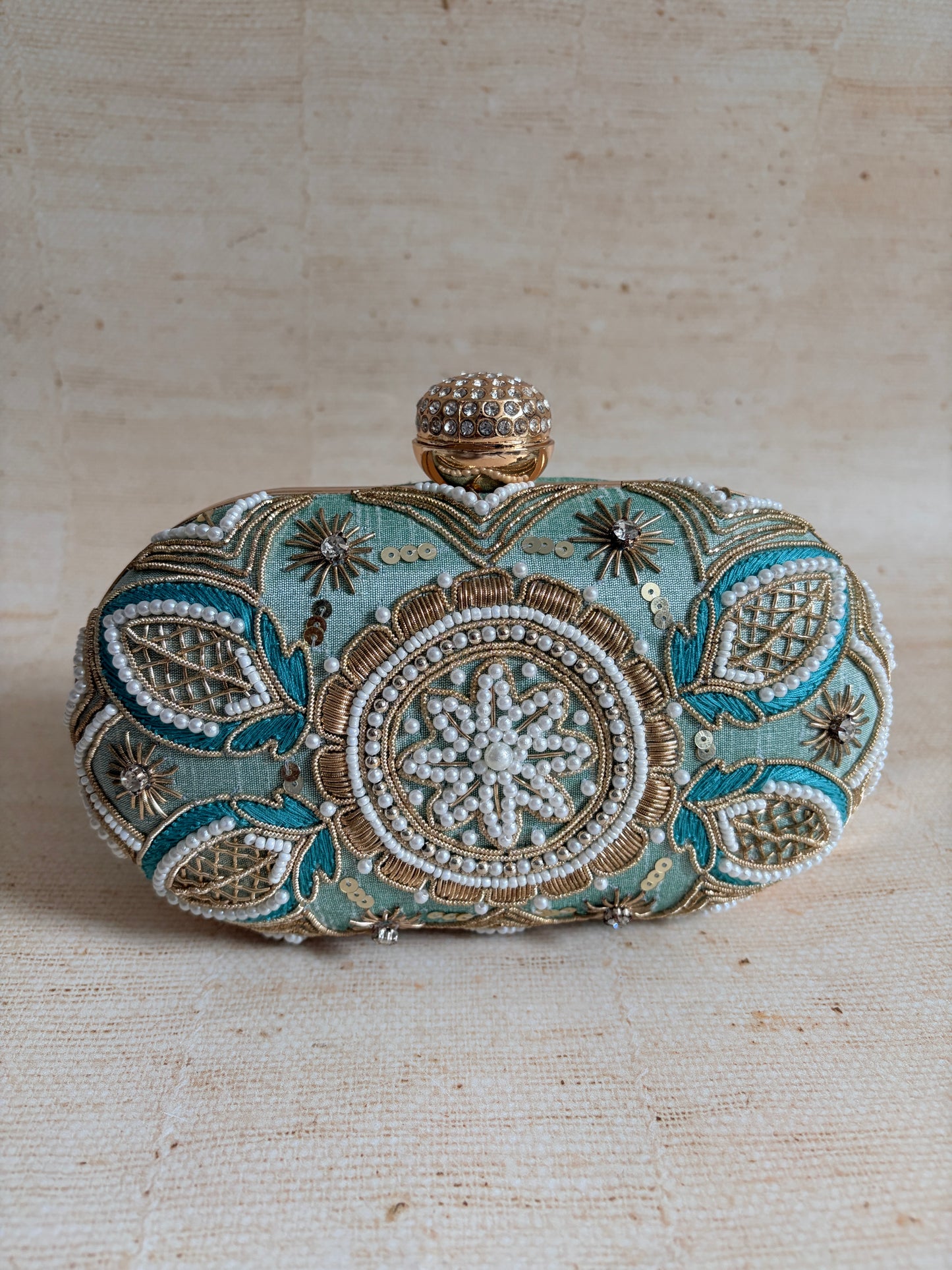 Tala Oval Green Clutch (ST1225)
