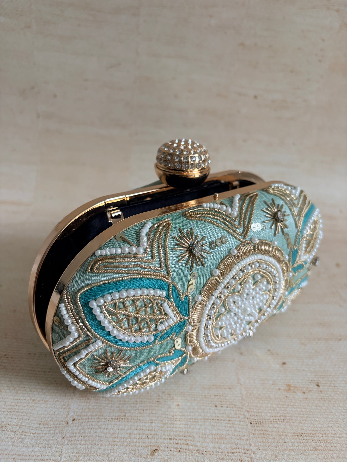 Tala Oval Green Clutch (ST1225)