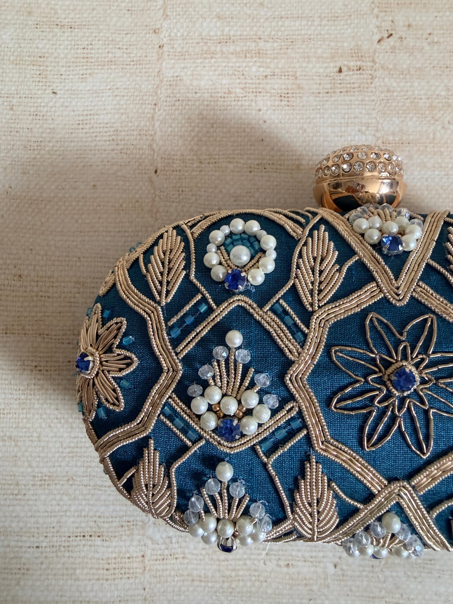 Eliana Oval Blue Clutch (ST1229)