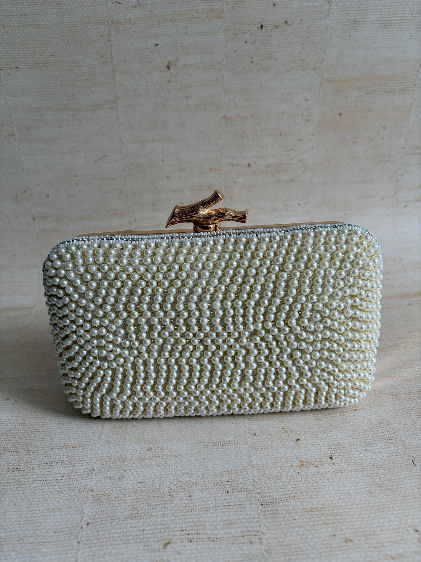Pearl Heaven (Rectangular Clutch) (ST290)