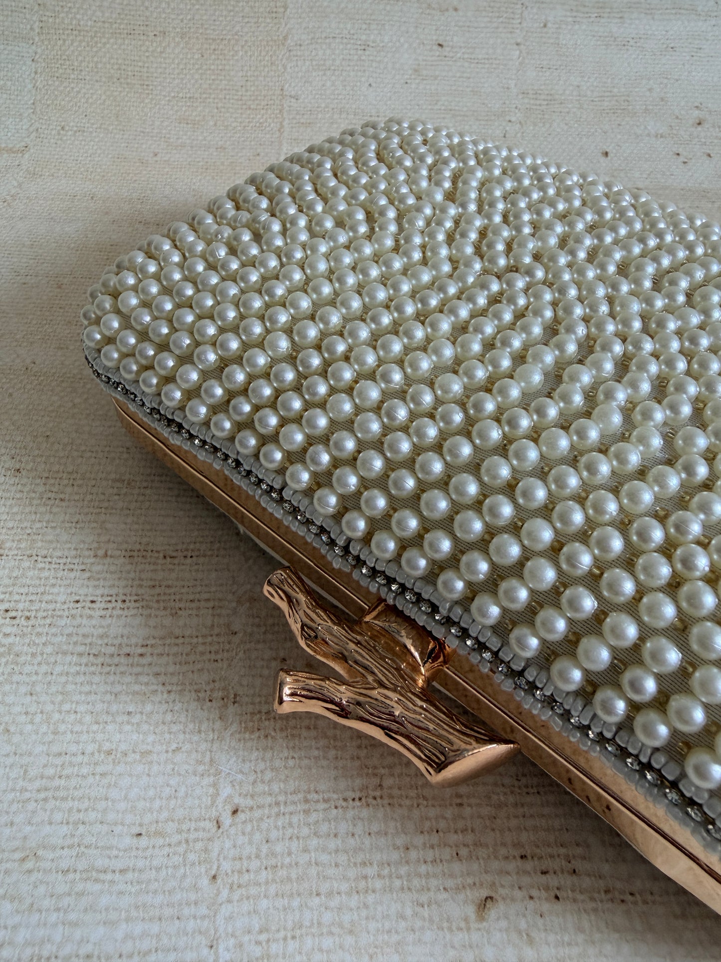 Pearl Heaven (Rectangular Clutch) (ST290)